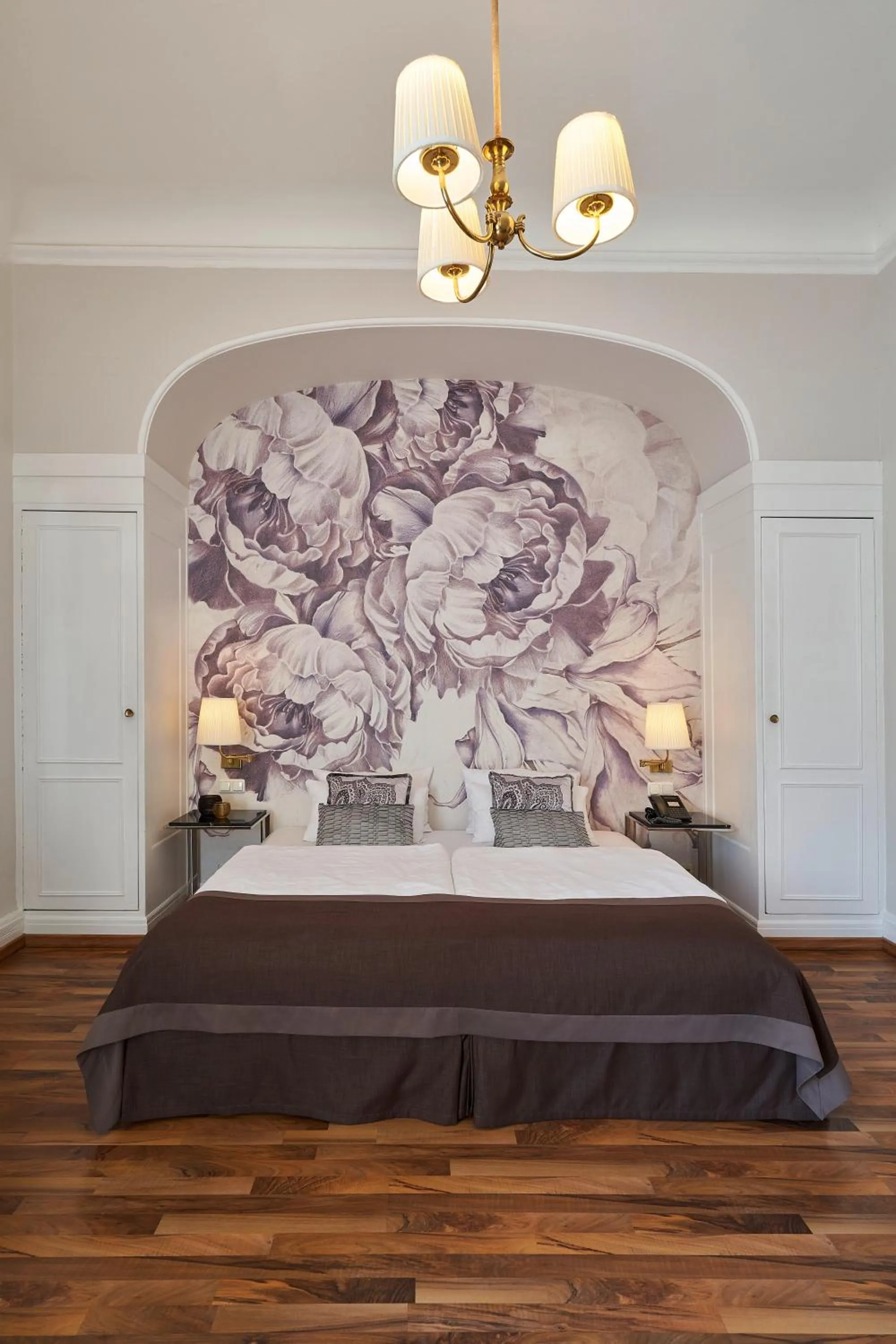 Bed in Hotel Monopol - Central Station