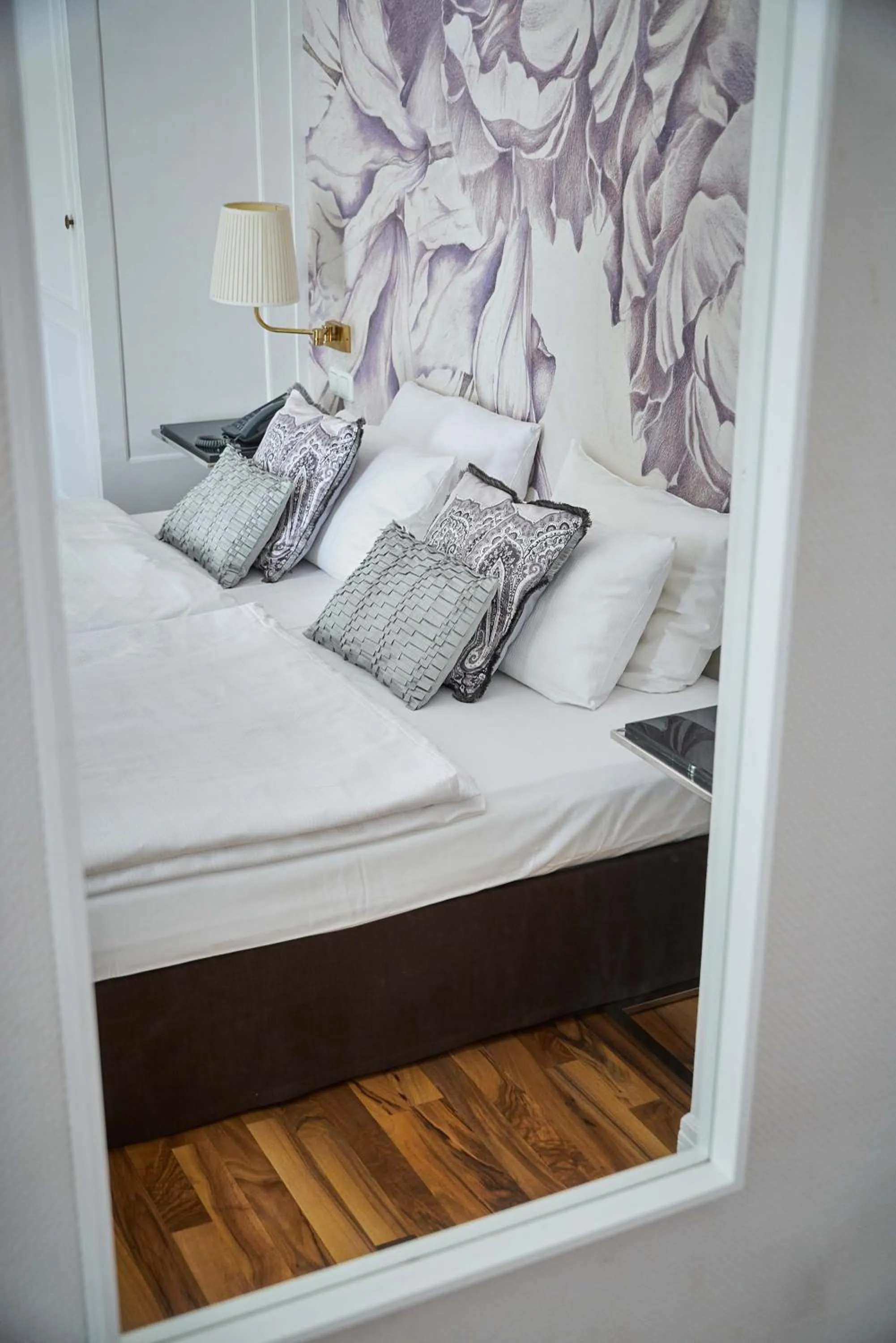 Bed in Hotel Monopol - Central Station