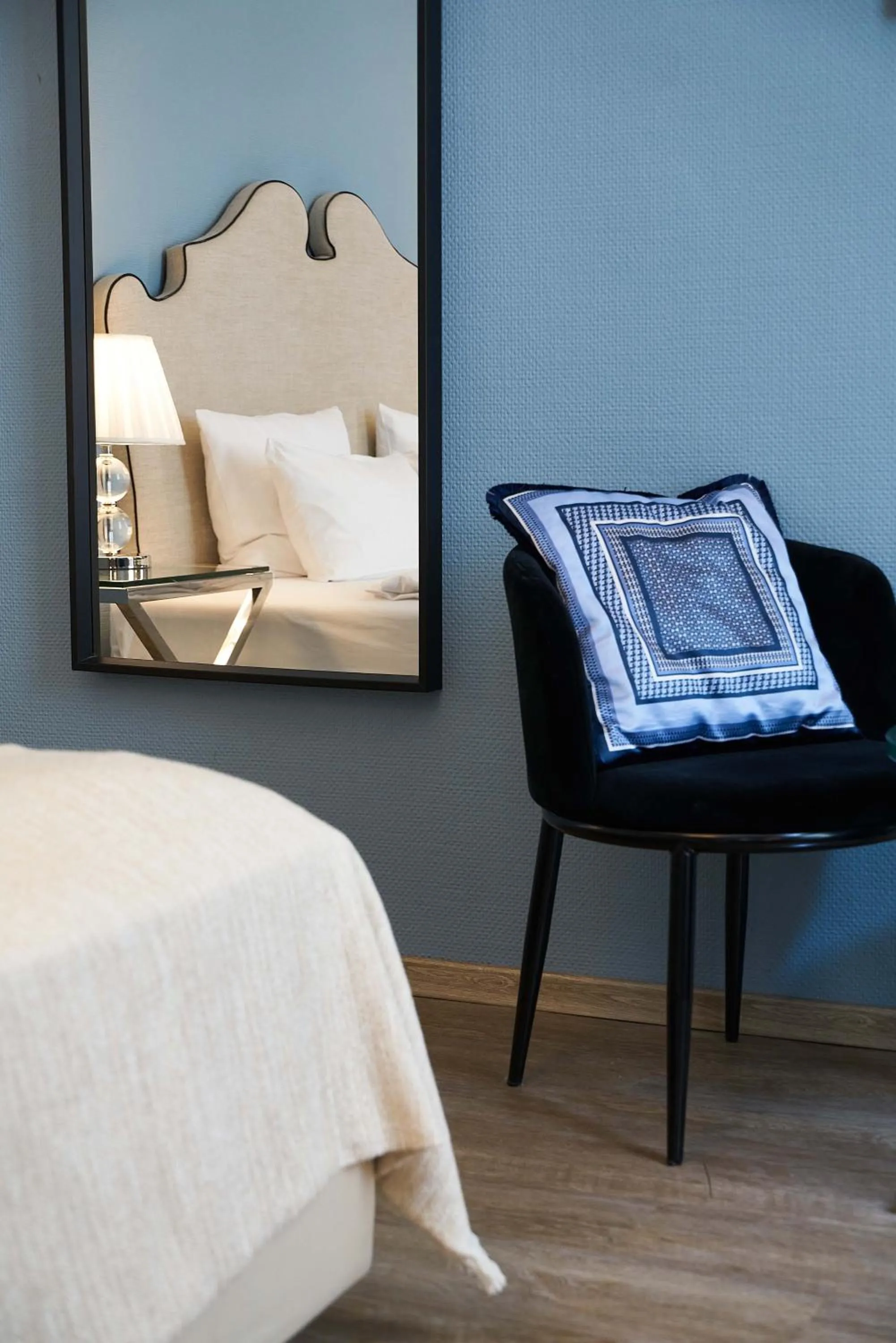 Bed in Hotel Monopol - Central Station