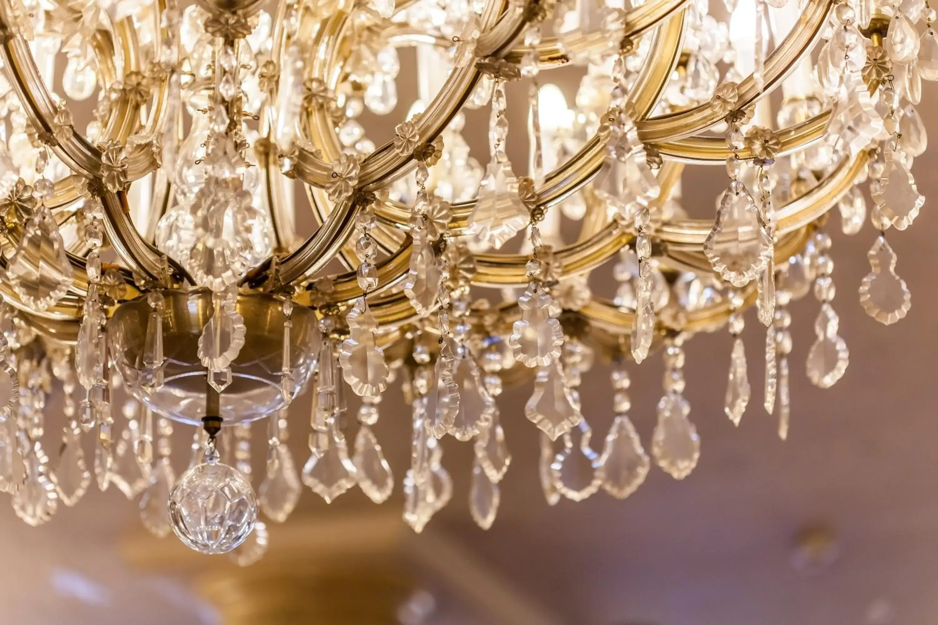 Property building in Hotel Monopol - Central Station Property building in Hotel Monopol - Central Station