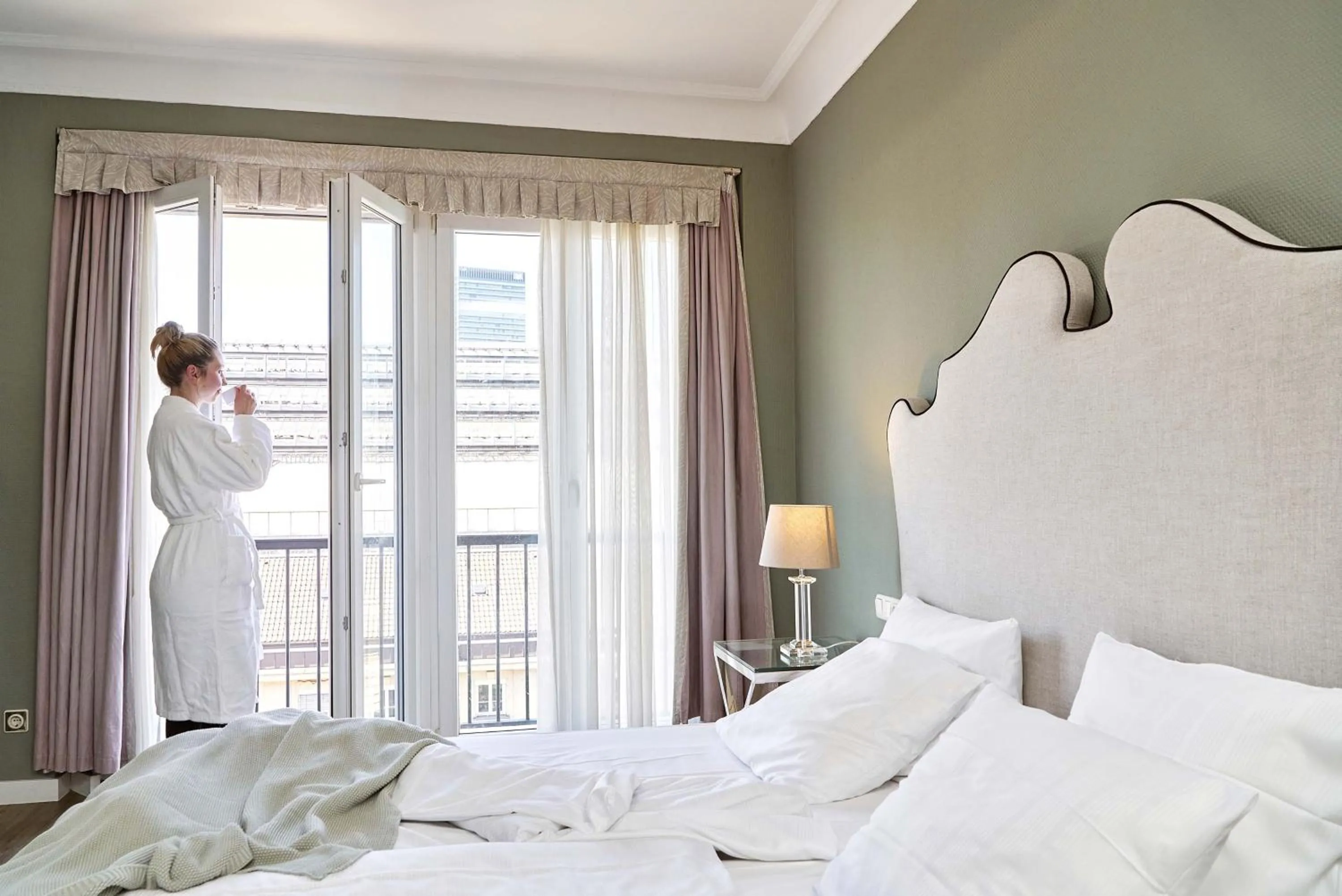 Bed in Hotel Monopol - Central Station