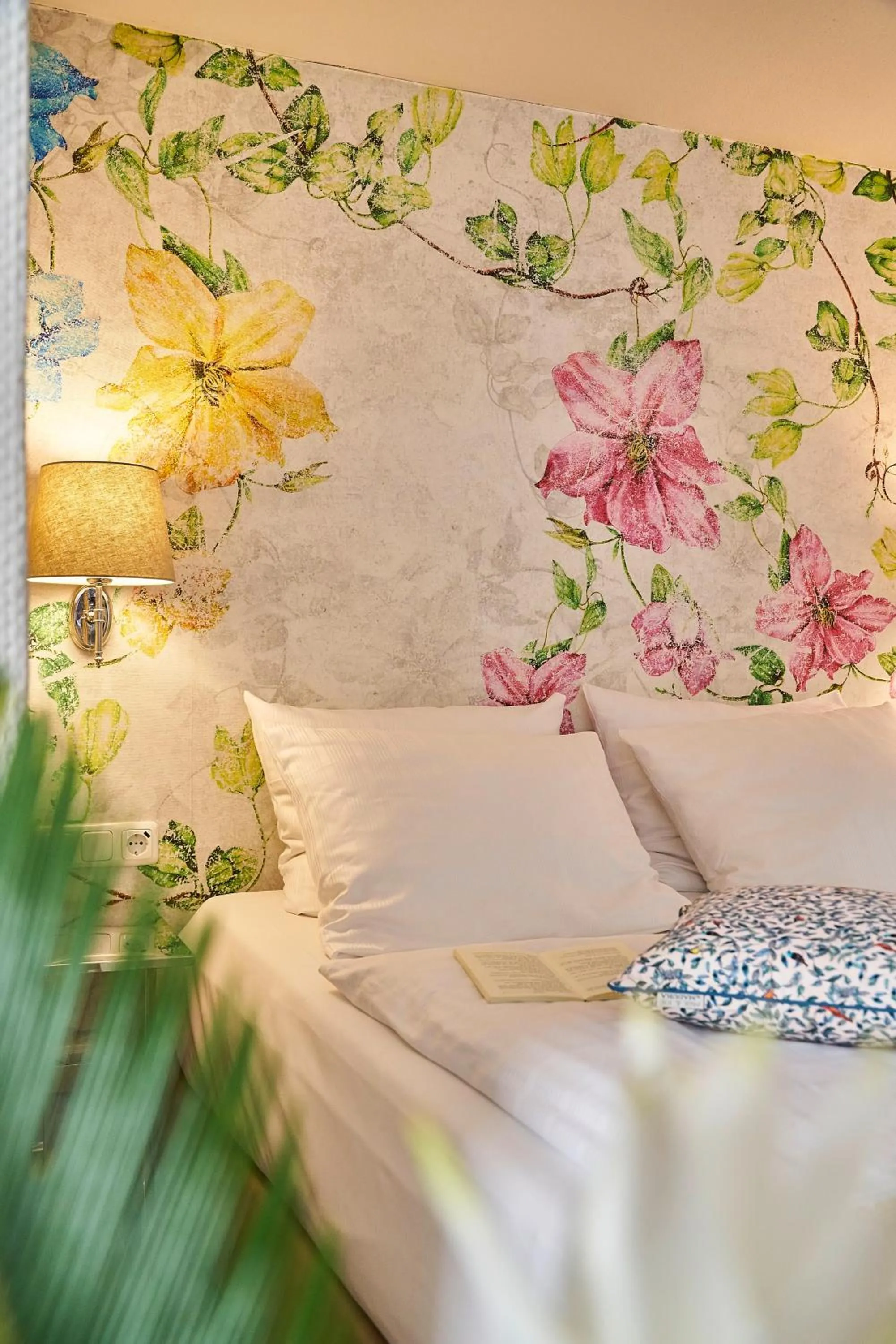 Bed in Hotel Monopol - Central Station