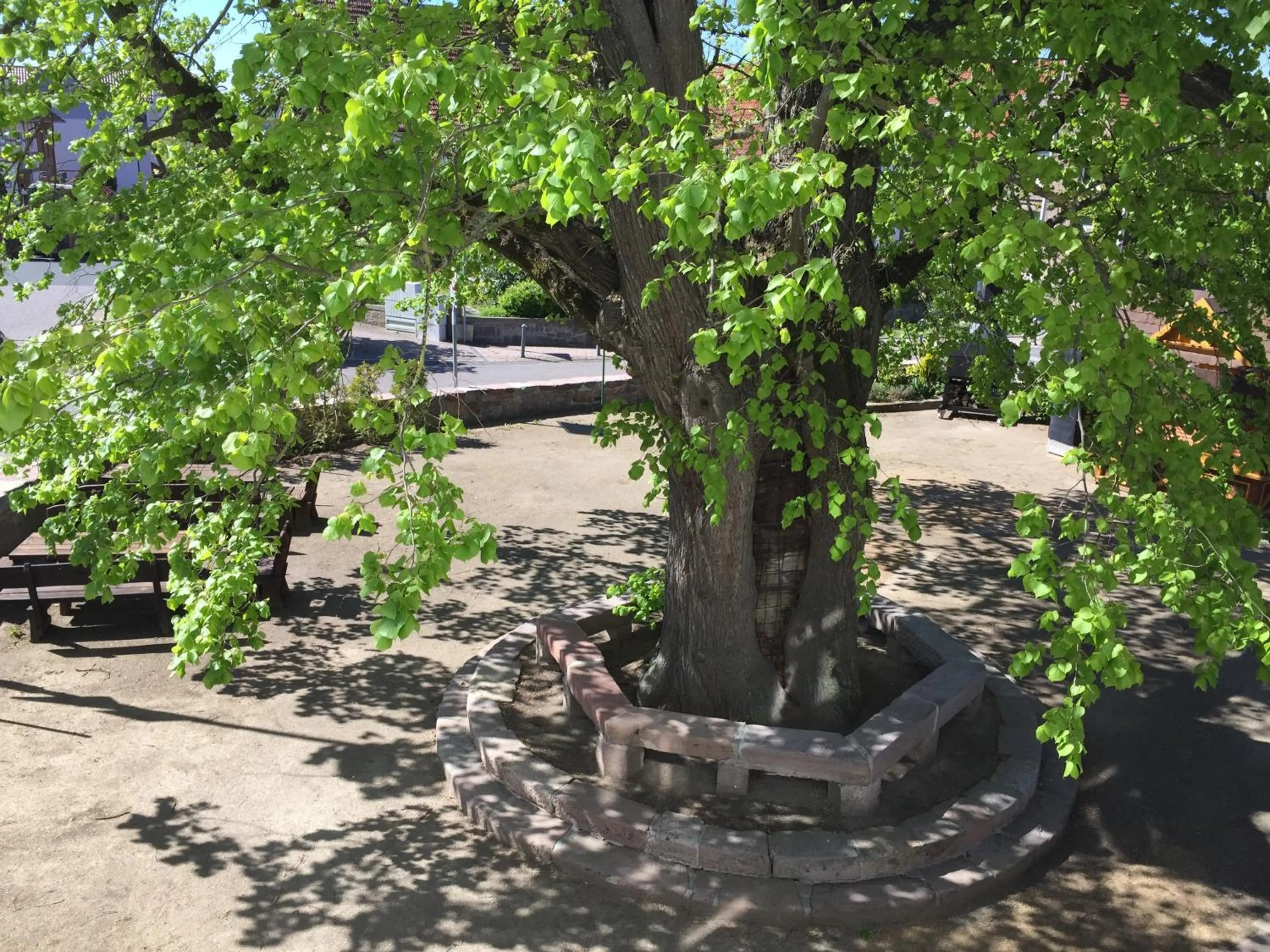 Inner courtyard view in Landgasthof-Hotel Zur Linde