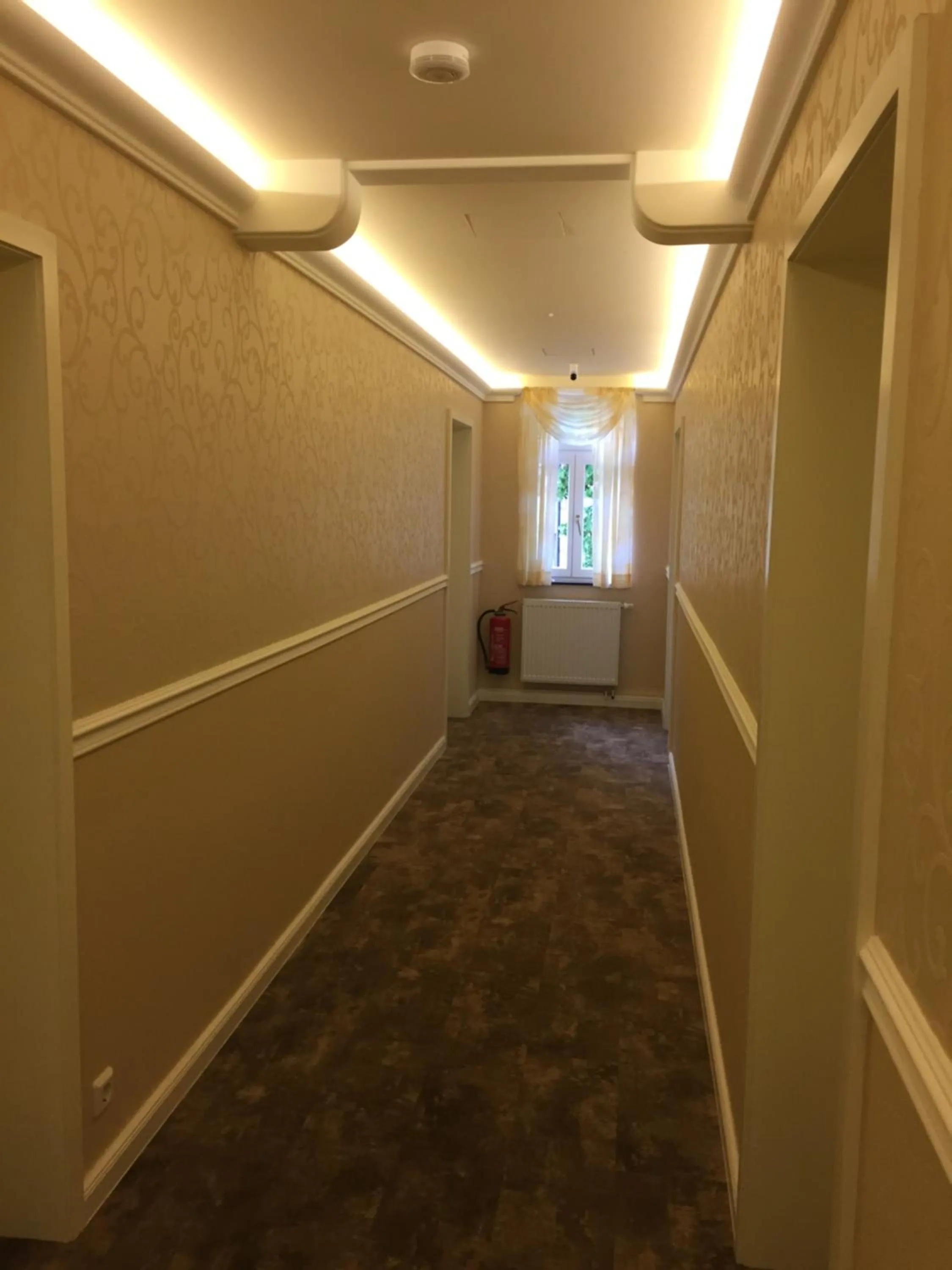 Communal lounge/ TV room in Landgasthof-Hotel Zur Linde