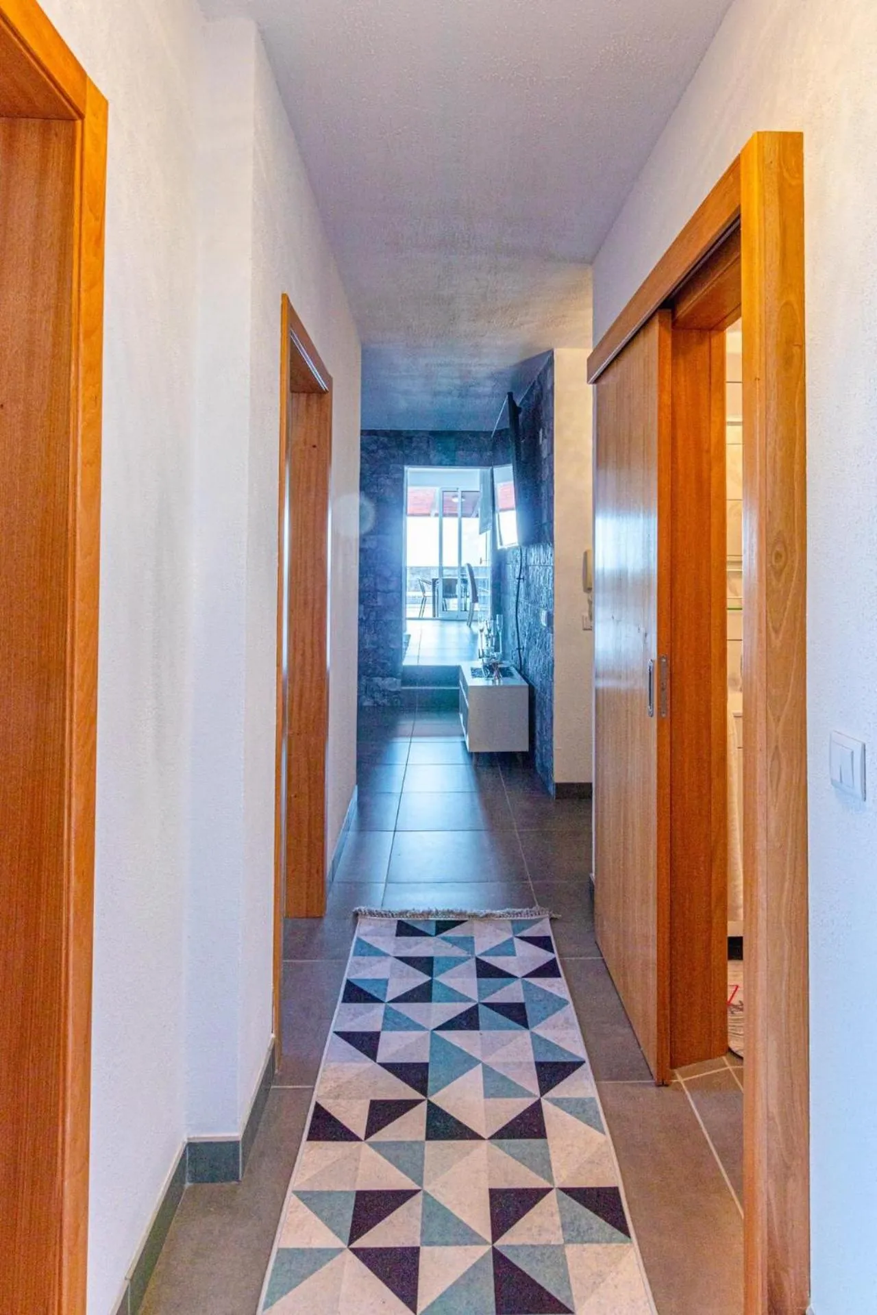 Property building in Flowers Island house 2