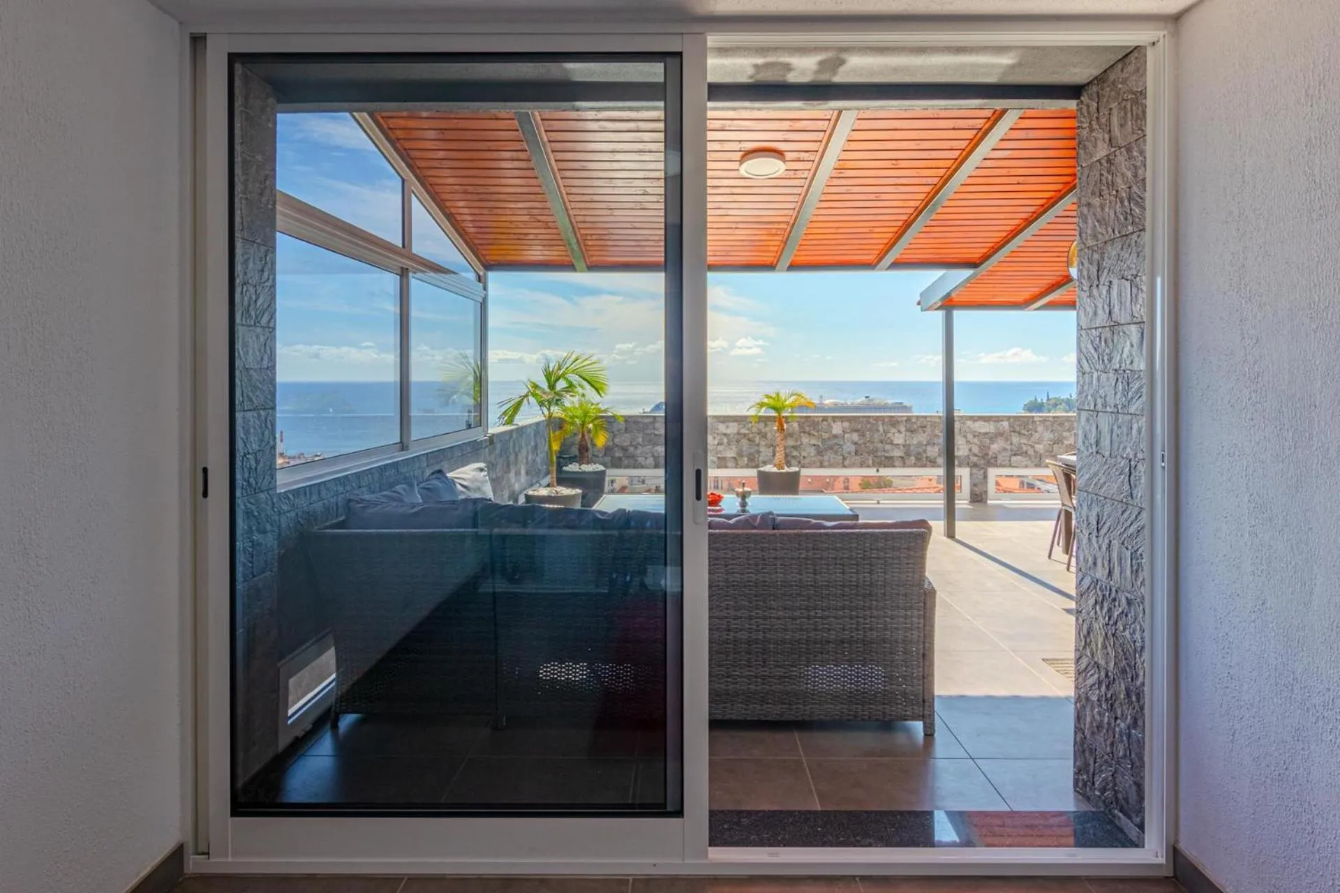 Balcony/Terrace in Flowers Island house 2