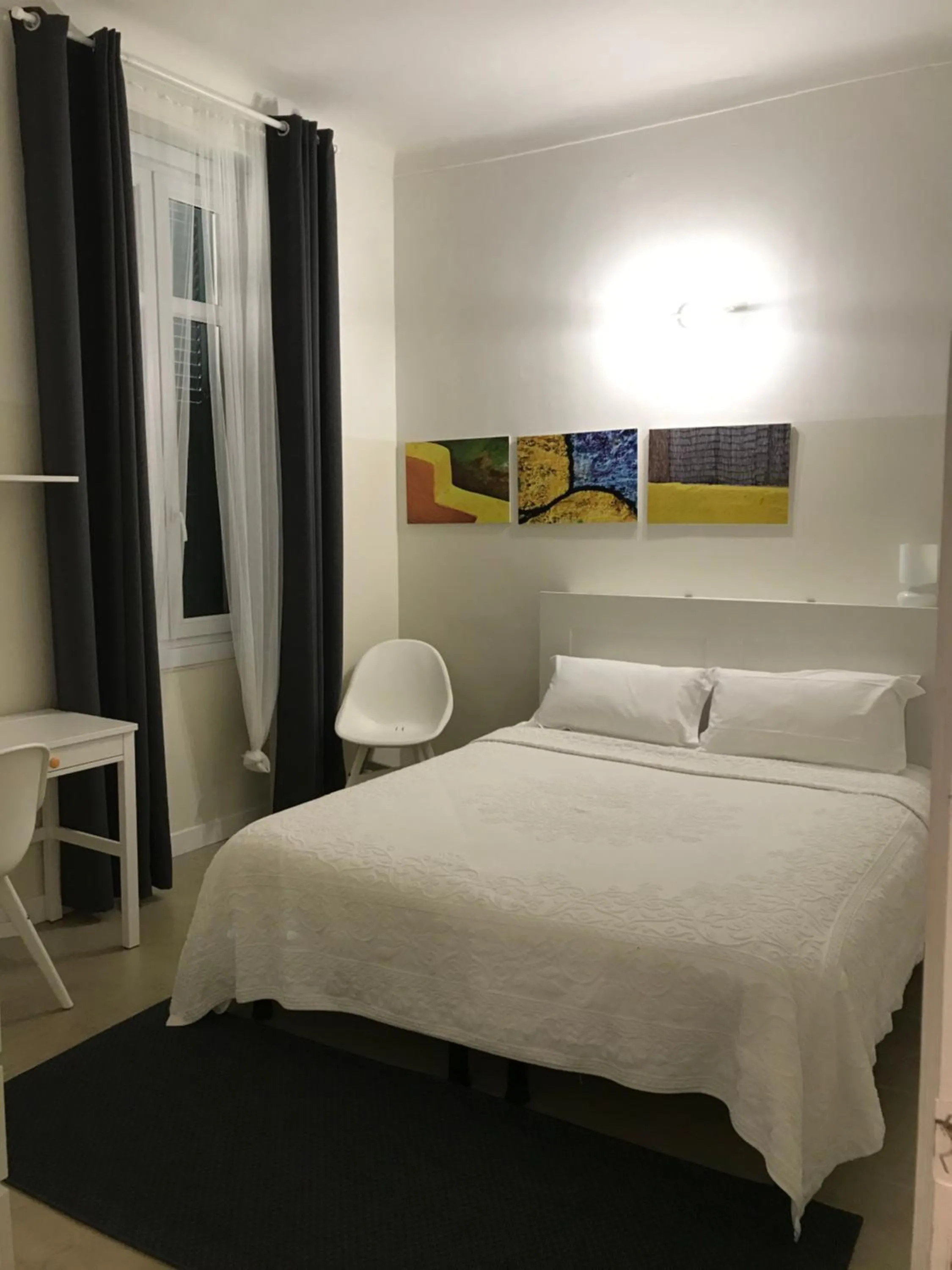 Photo of the whole room in AZUR HOTEL