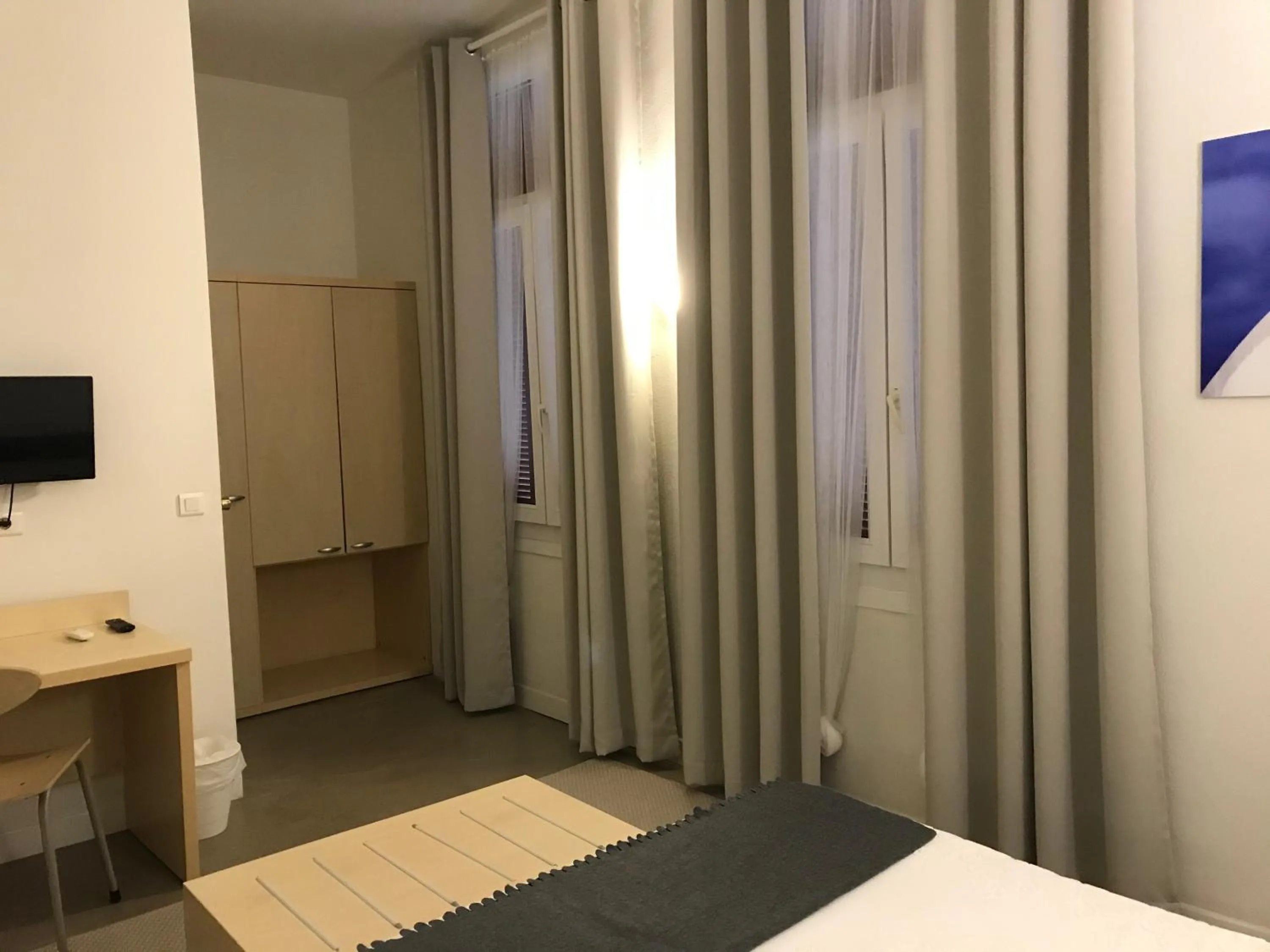 Photo of the whole room in AZUR HOTEL