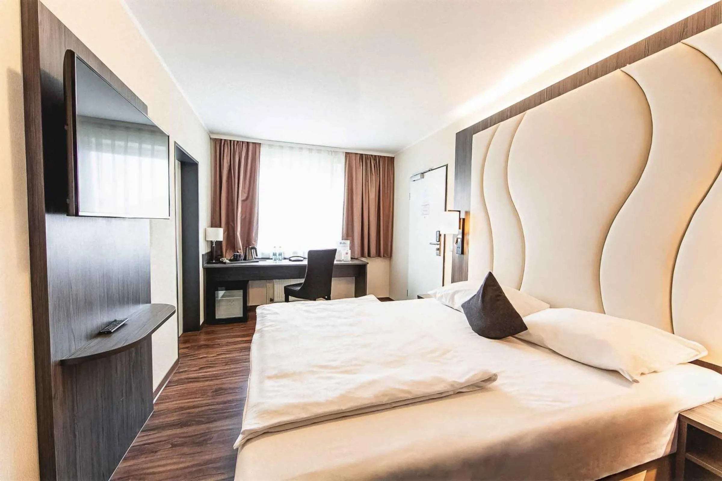 Bed in Best Western PLAZA Hotel Grevenbroich