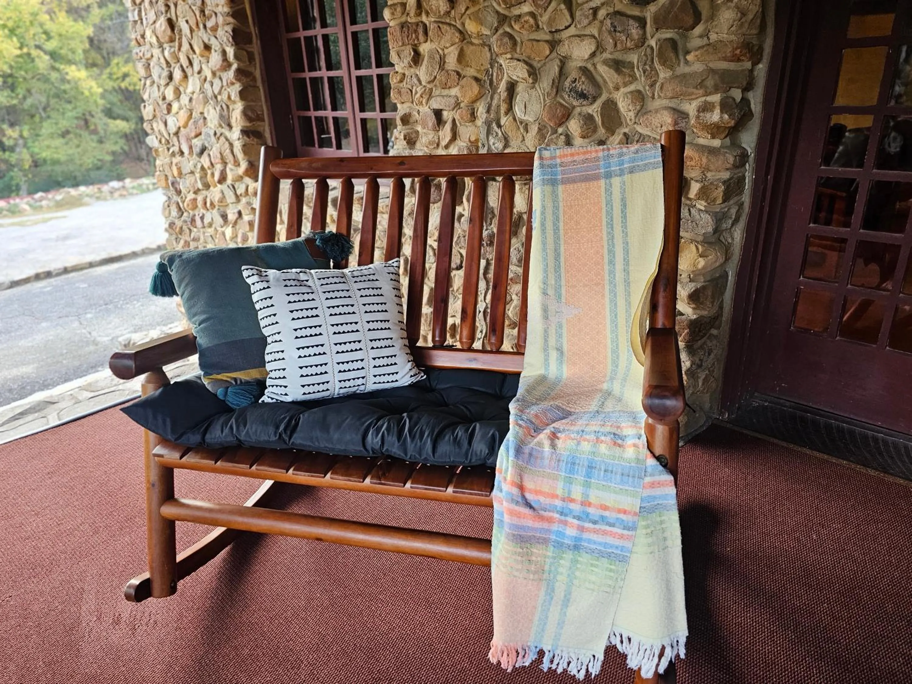 Communal lounge/ TV room in Hilltop Manor B&B