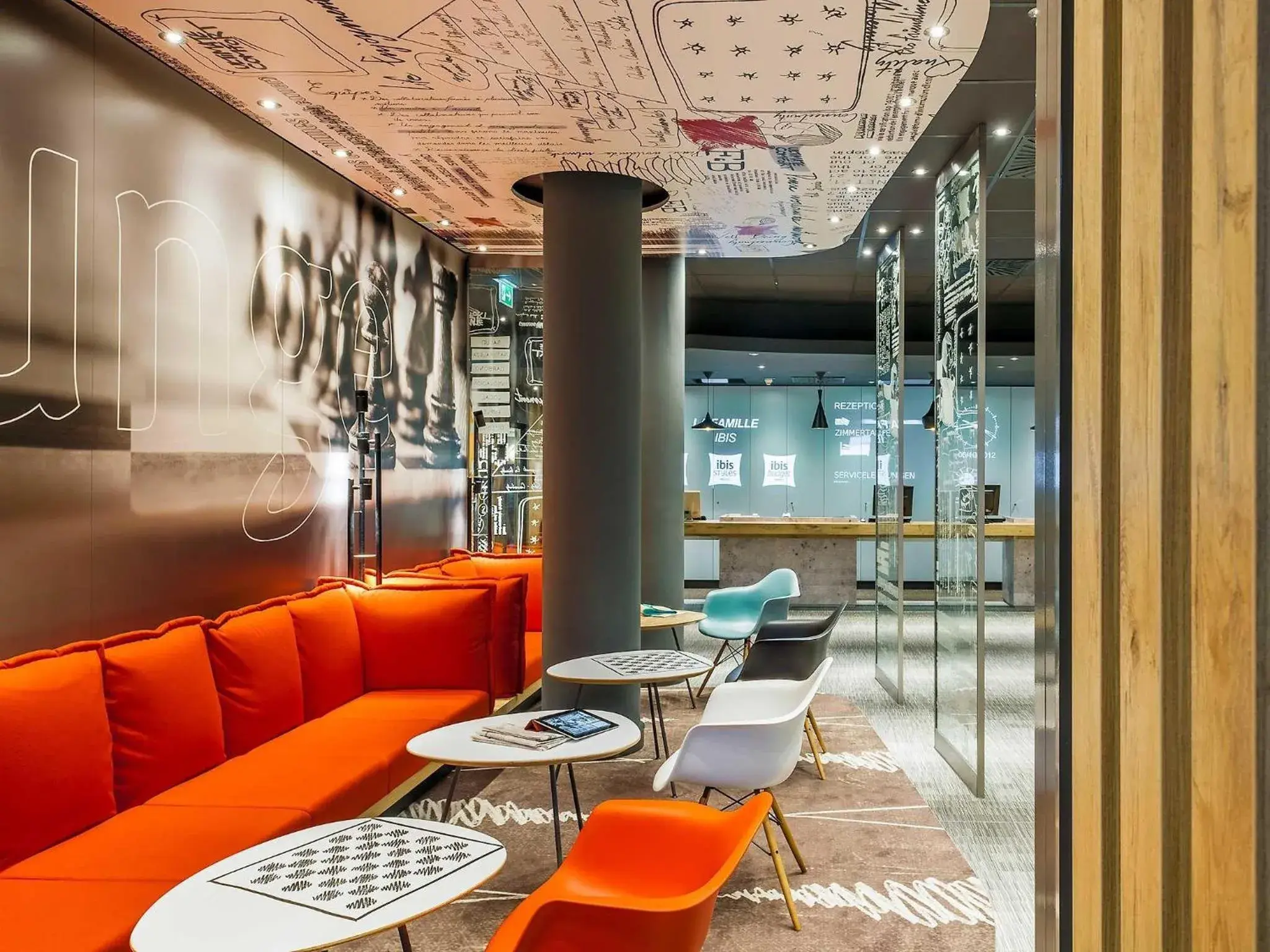 Property building in ibis Berlin City Potsdamer Platz Property building in ibis Berlin City Potsdamer Platz