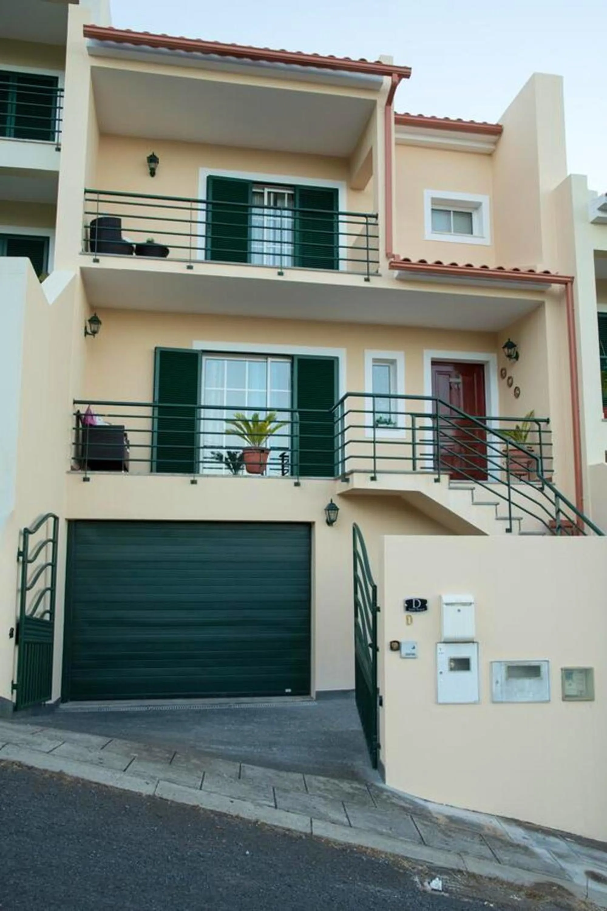 Charming house in Santa Cruz with sea view