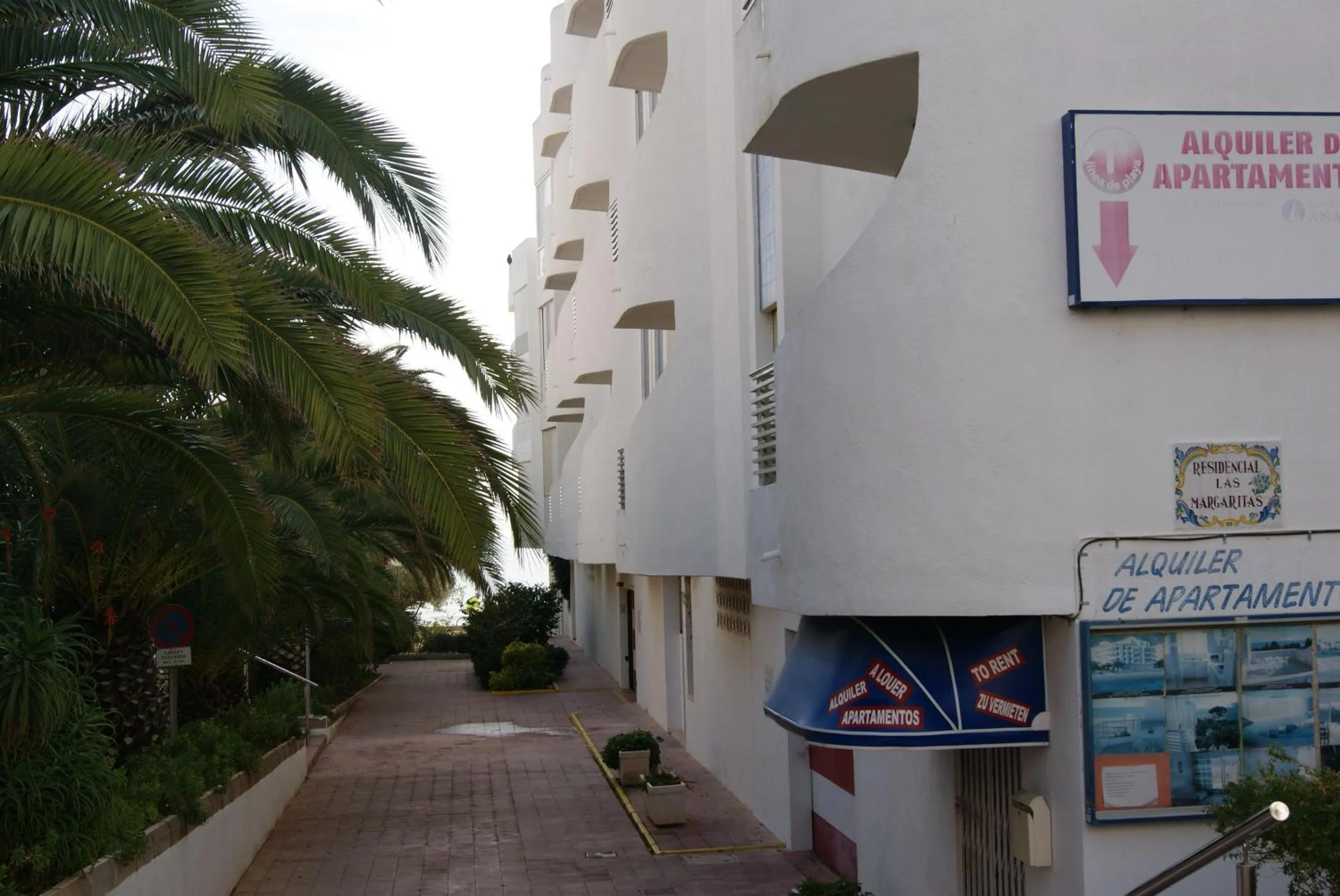 Facade/entrance in Kione Las Margaritas