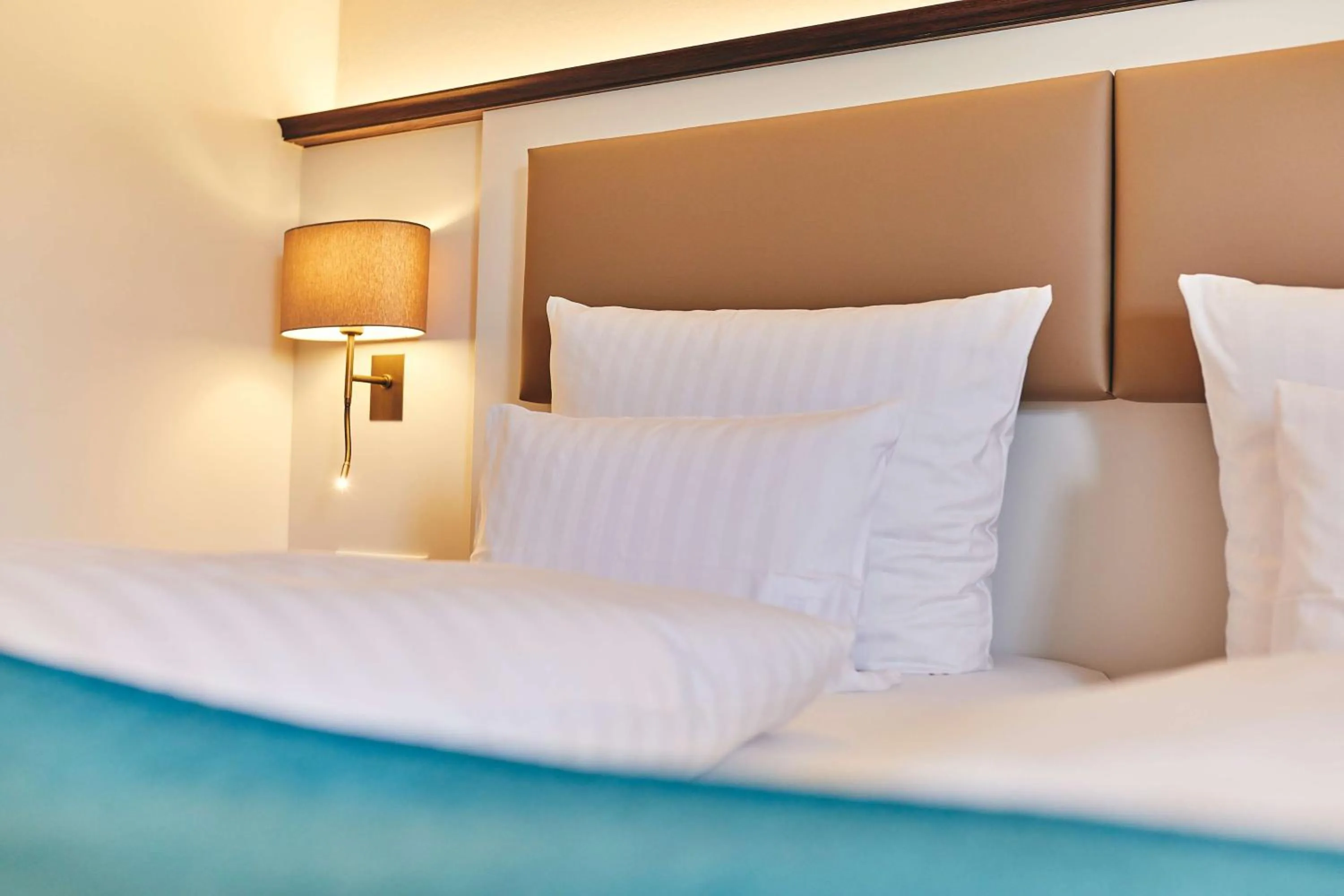 Bedroom, Bed in Dorint Strandresort & Spa Ostseebad Wustrow