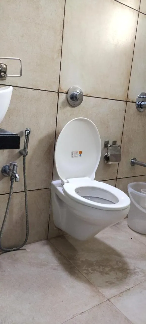 Toilet in Casa Blanca - A Boutique Resort