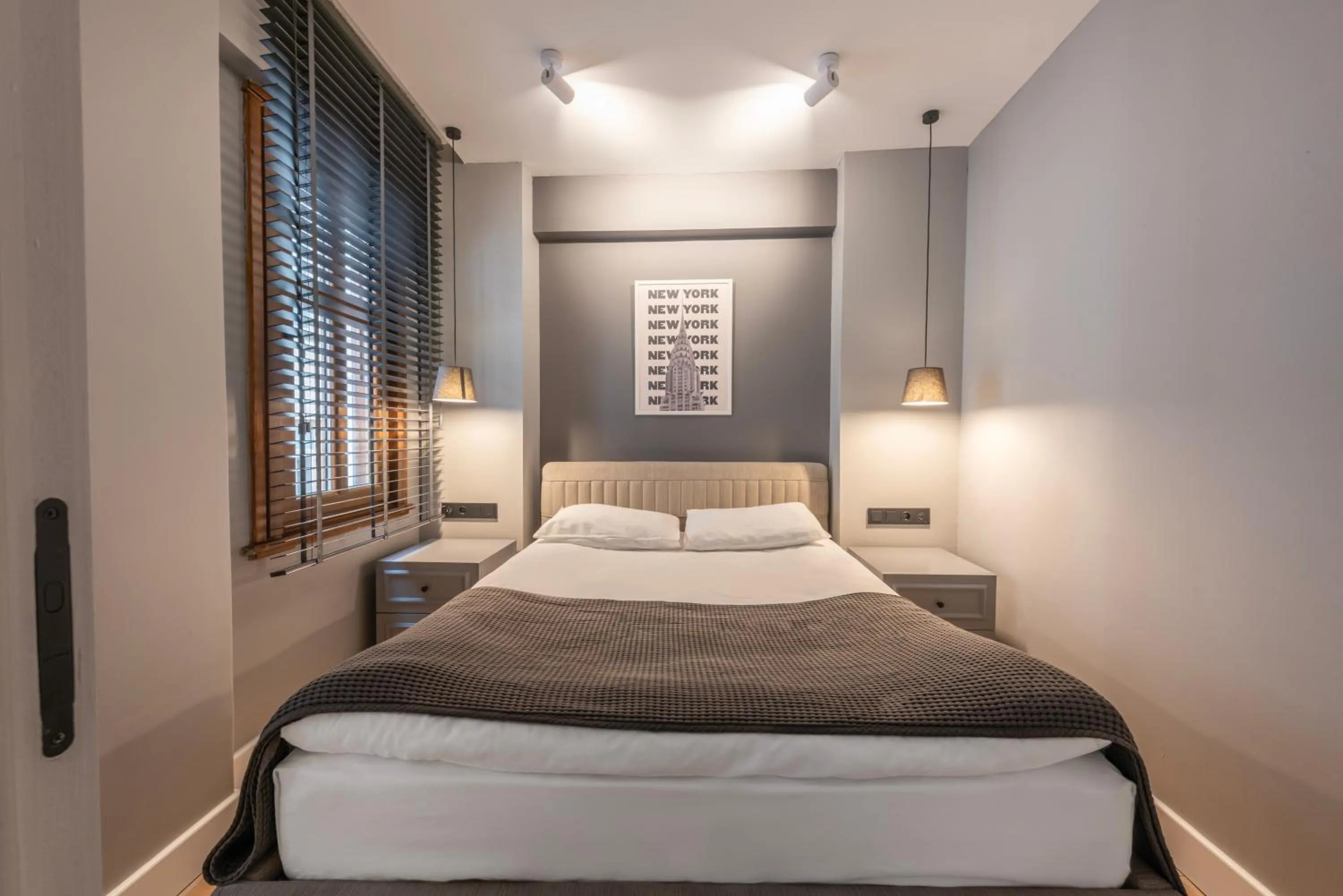 Bed in Bguest Pera Suites