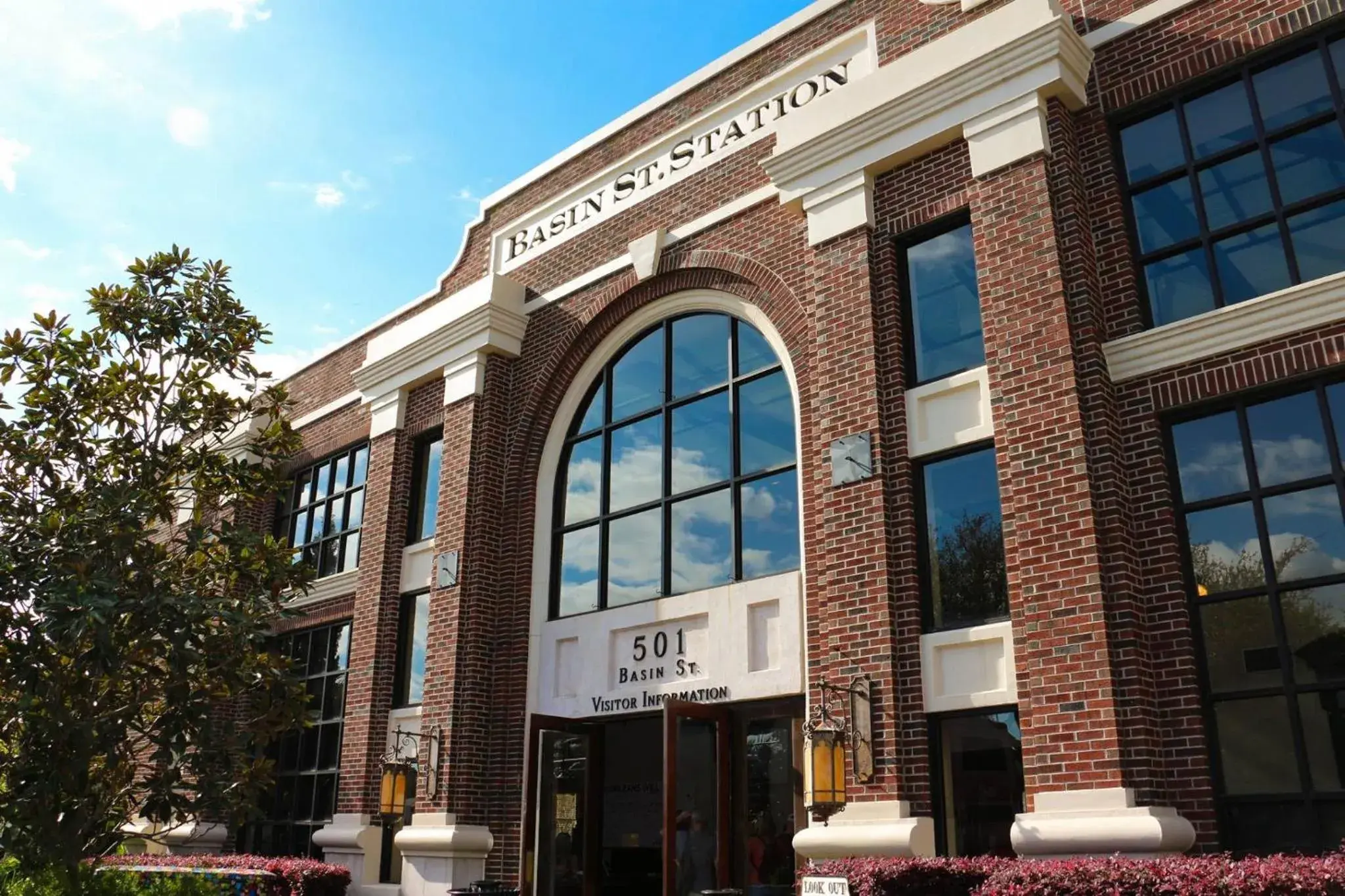 Property building in The Brakeman Hotel Property building in The Brakeman Hotel