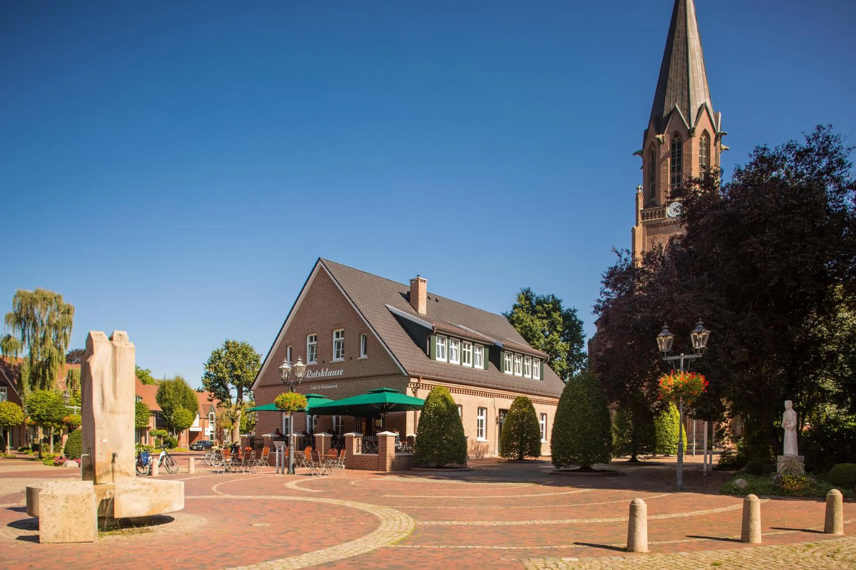 Property building in Hotel Anno 1848