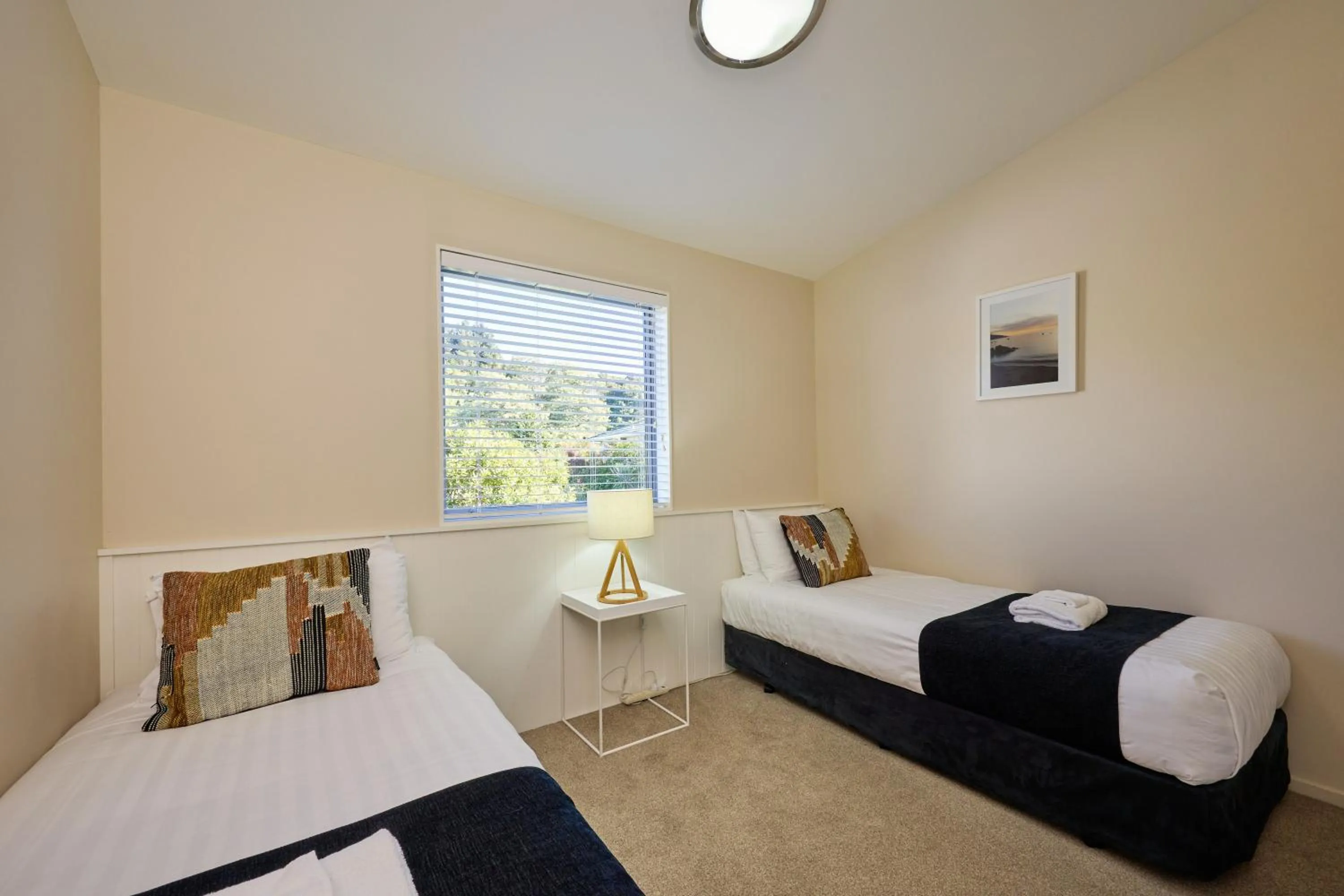 Bed in Kaikoura Waterfront Apartments
