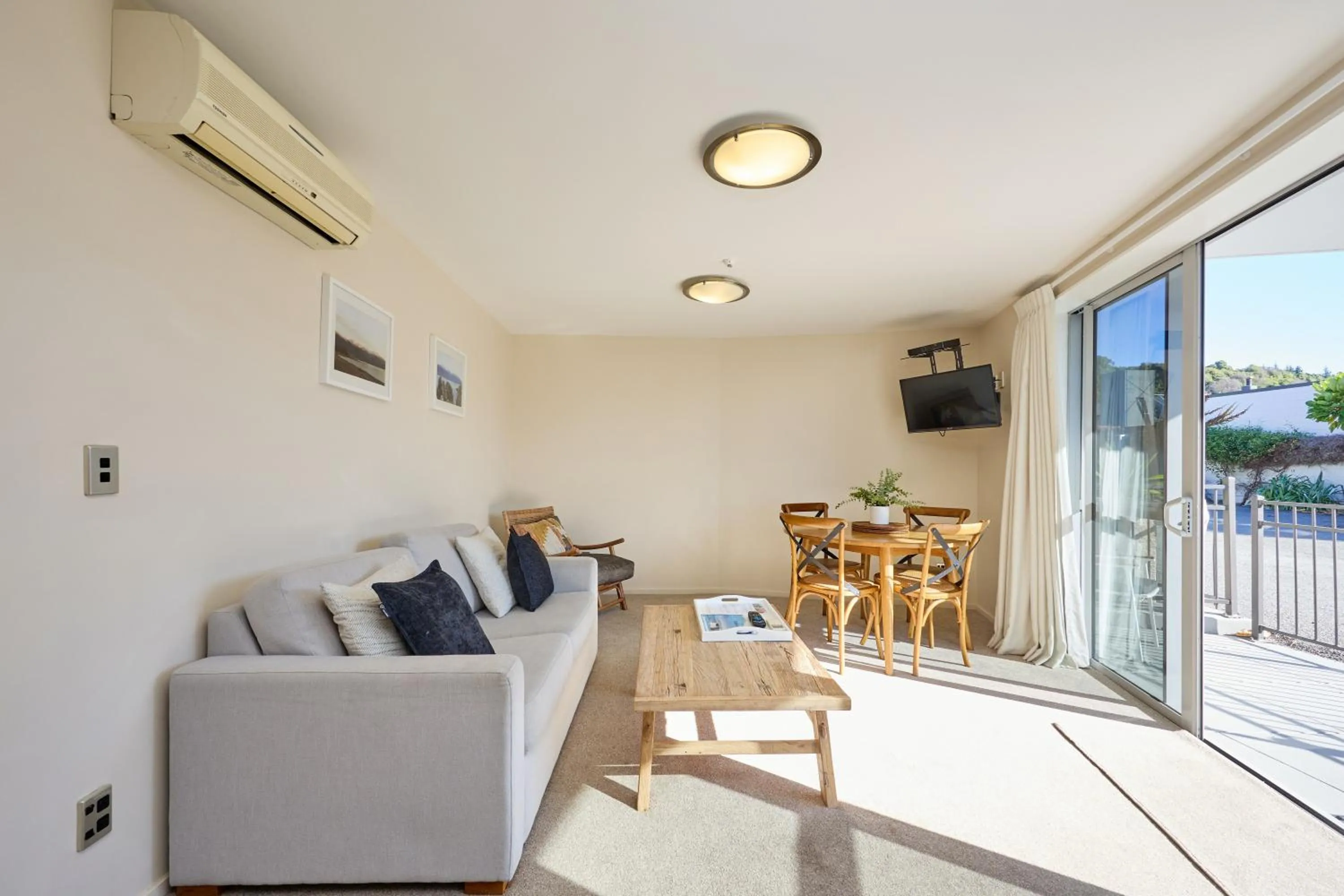 Kaikoura Waterfront Apartments