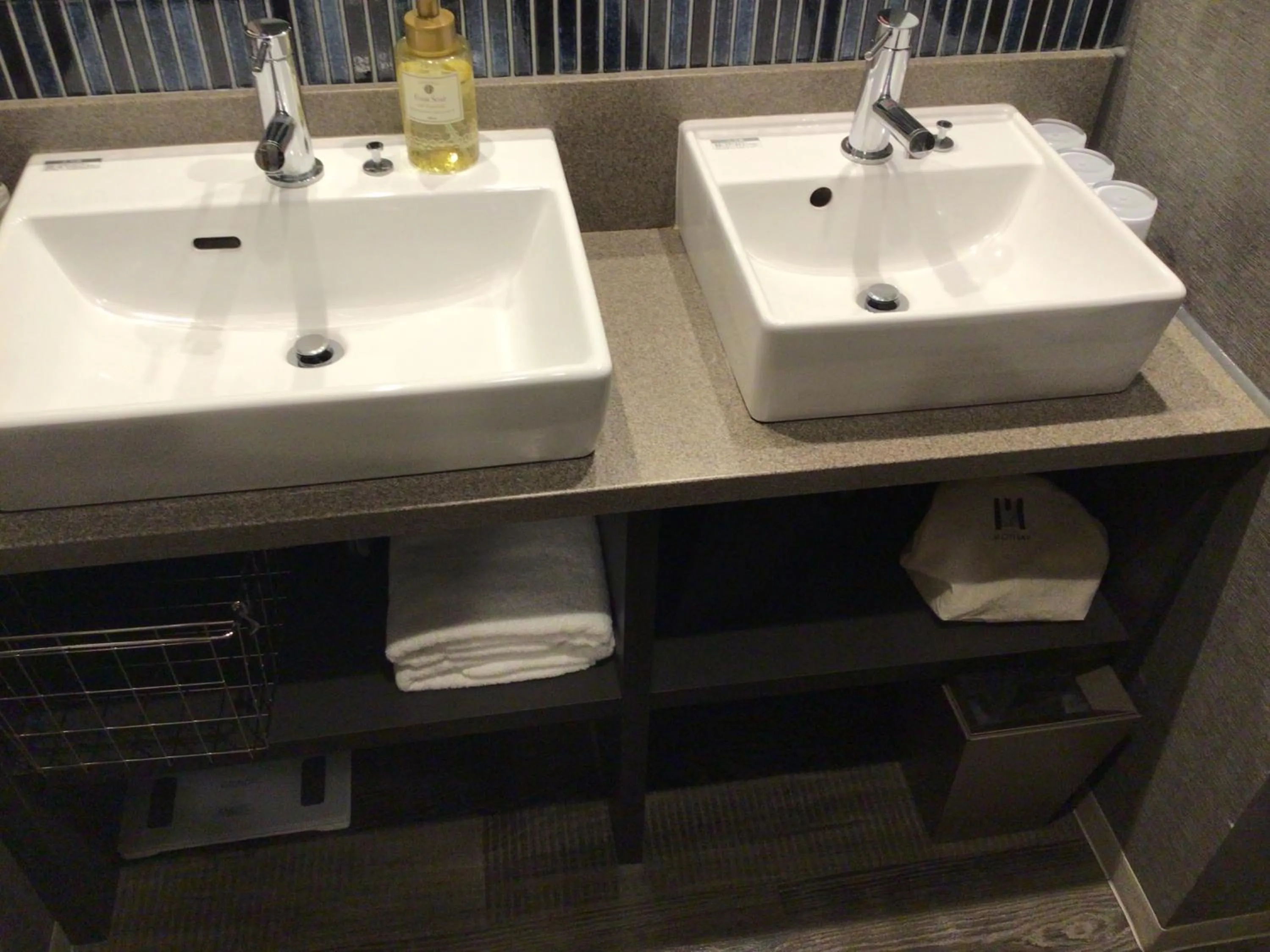 MONday Apart Premium HAMAMATSUCHO