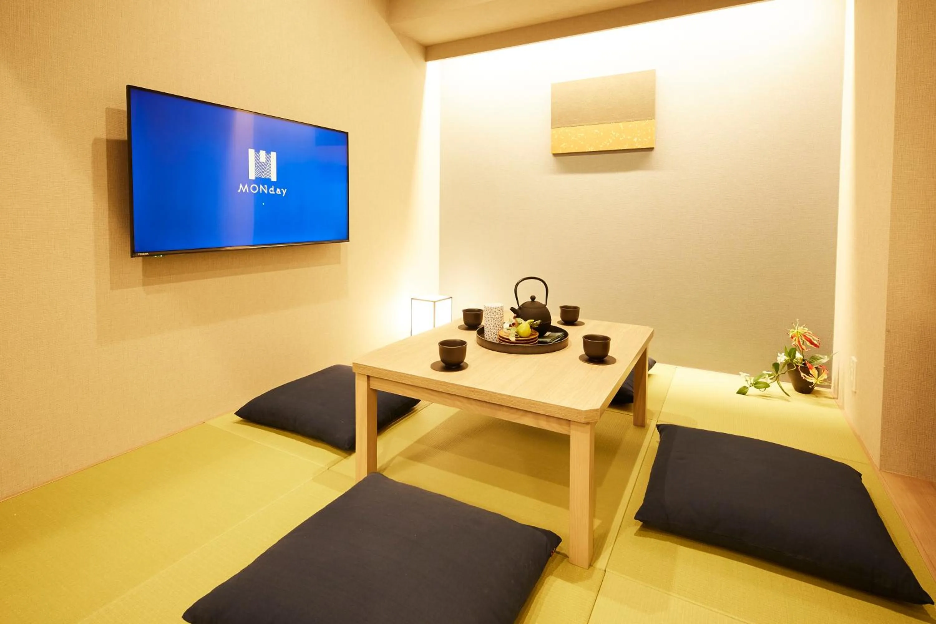 Photo of the whole room in MONday Apart Premium HAMAMATSUCHO