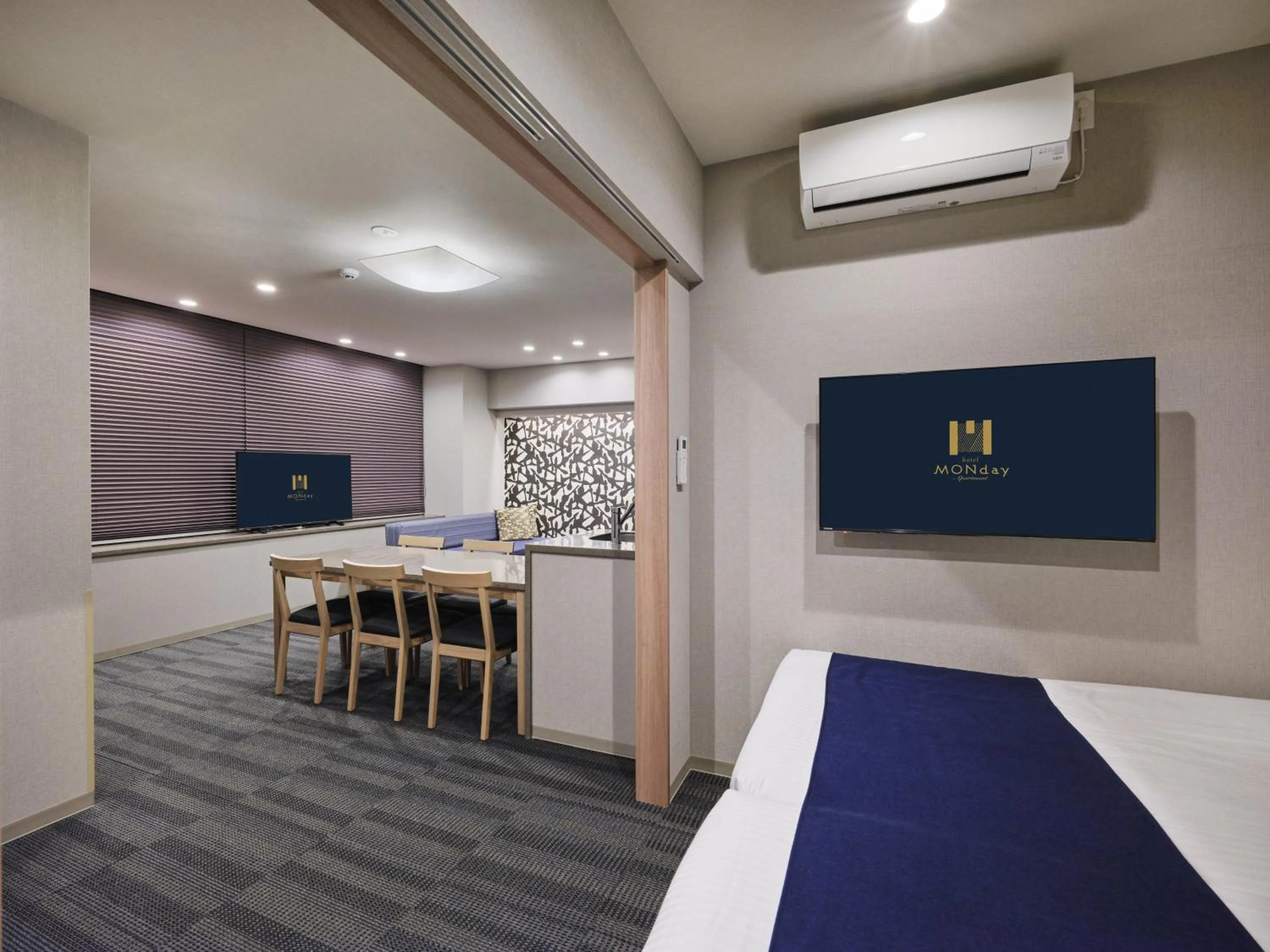 Bed in MONday Apart Premium HAMAMATSUCHO