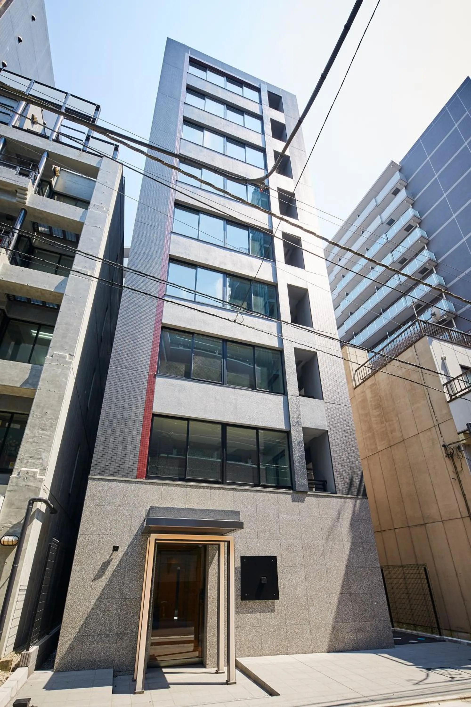 Facade/entrance in MONday Apart Premium HAMAMATSUCHO