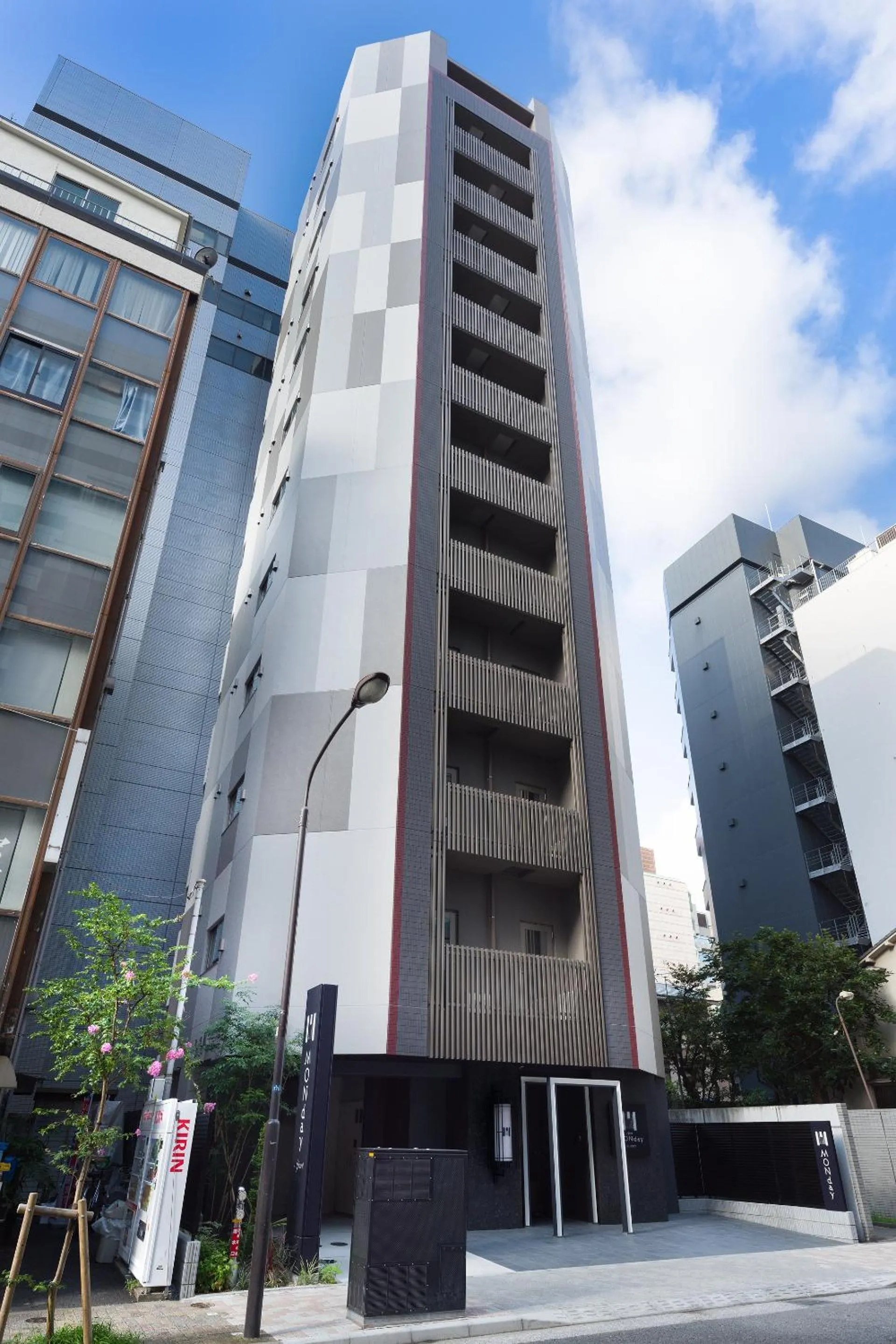 Property building in MONday Apart Hamamatsucho Daimon