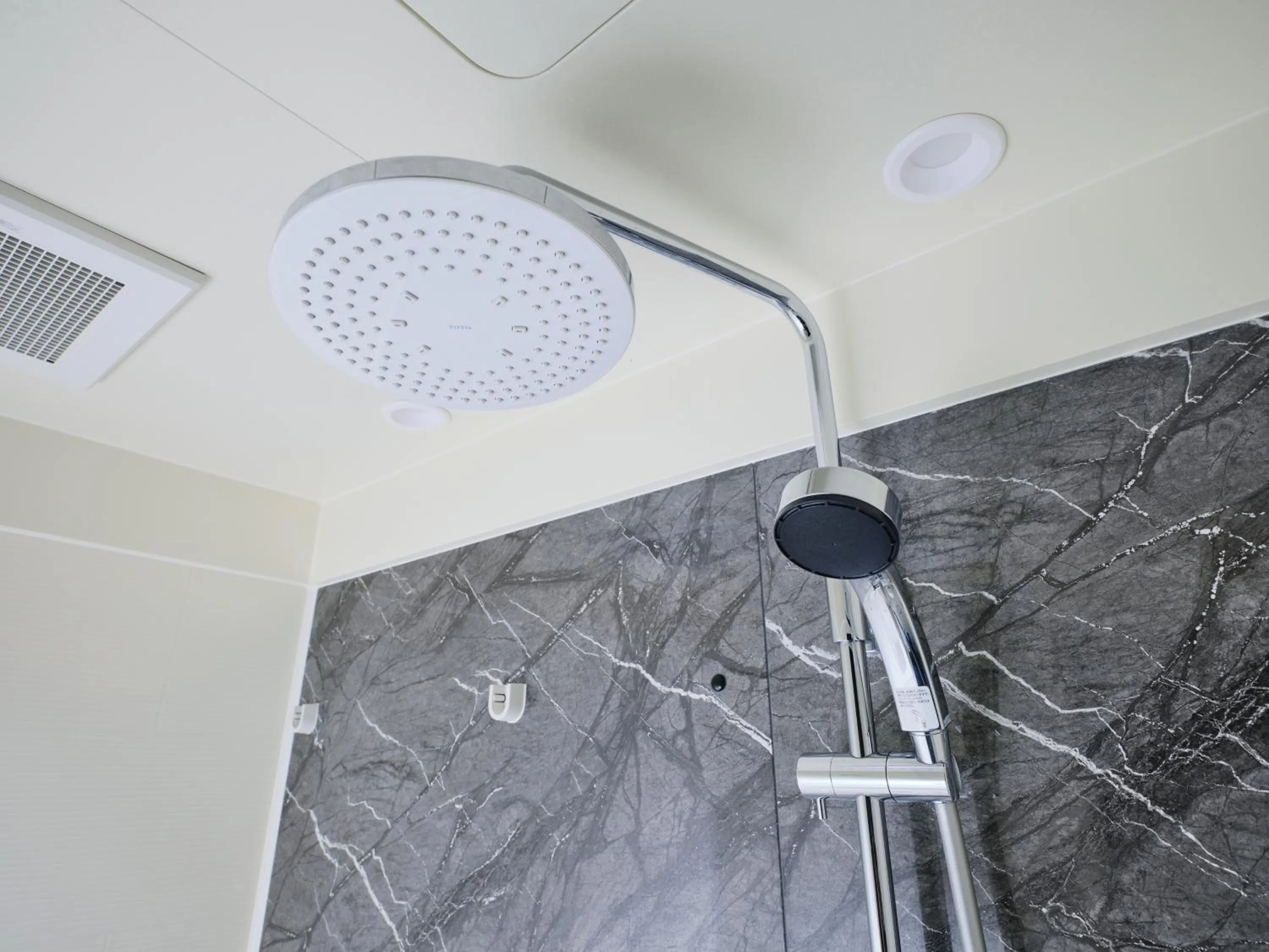 MONday Apart Premium 日本橋