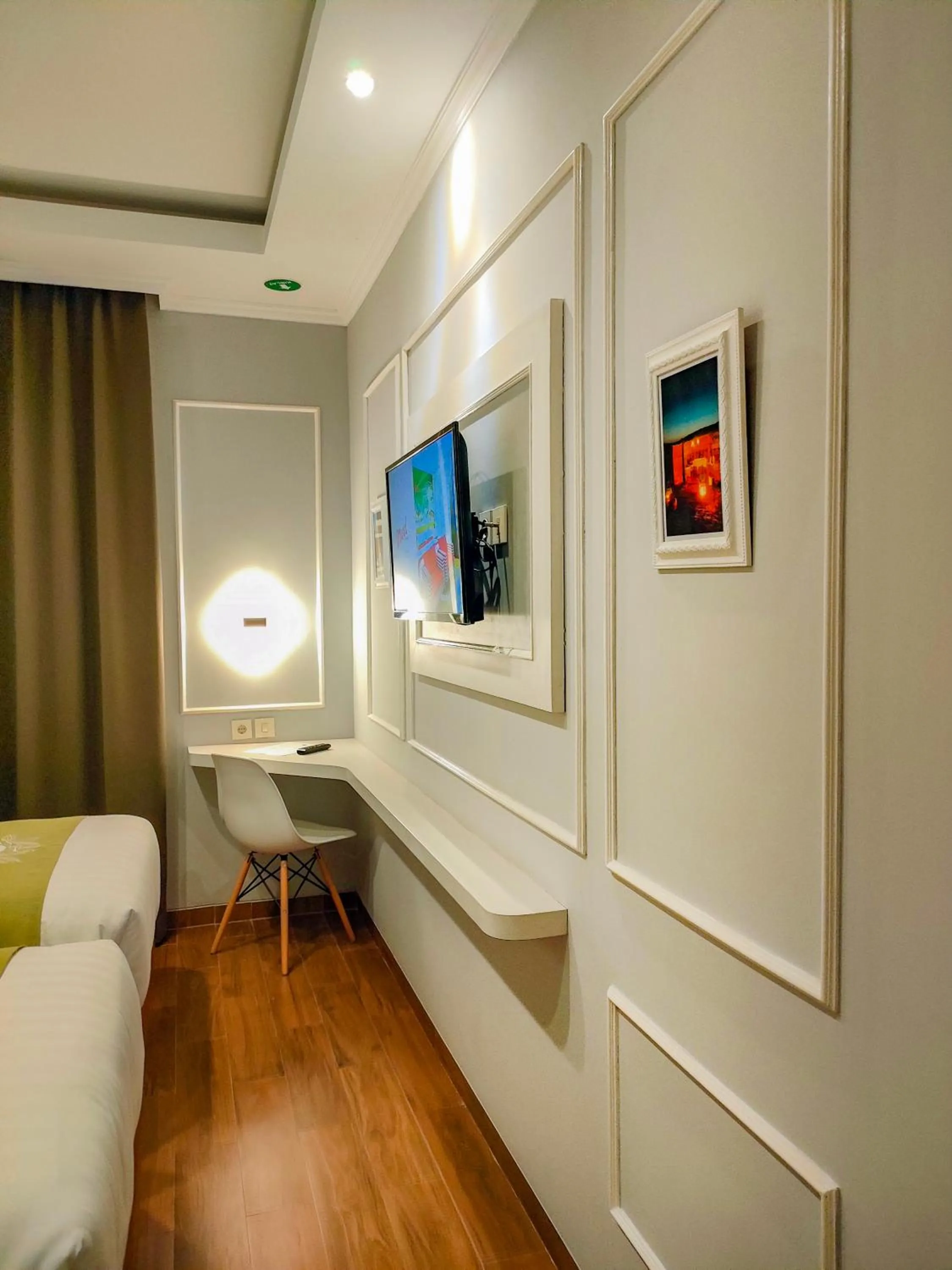 Dafam Enkadeli Thamrin Jakarta Syariah