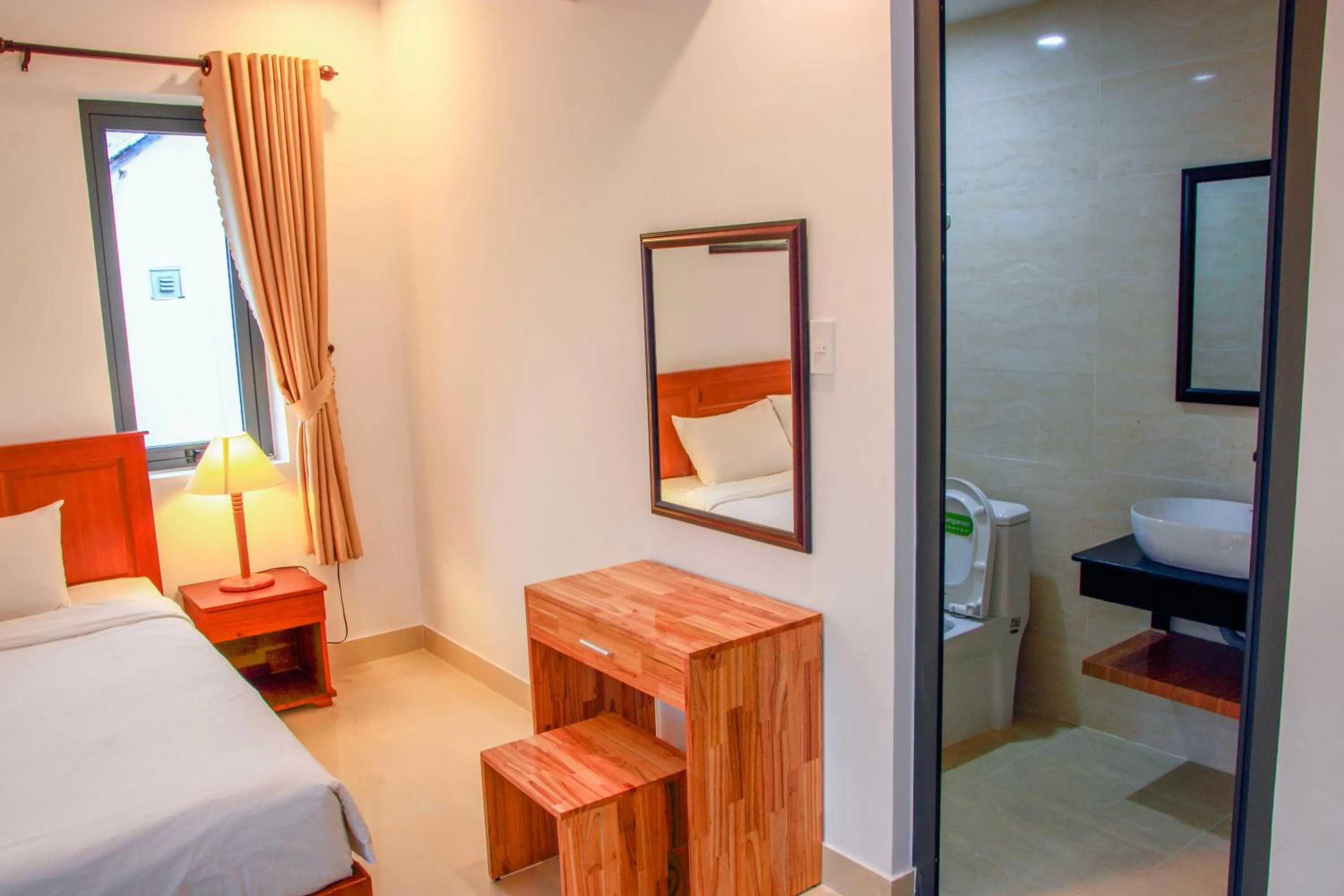 Photo of the whole room, Bed in Hoi An New Life Homestay & Villa