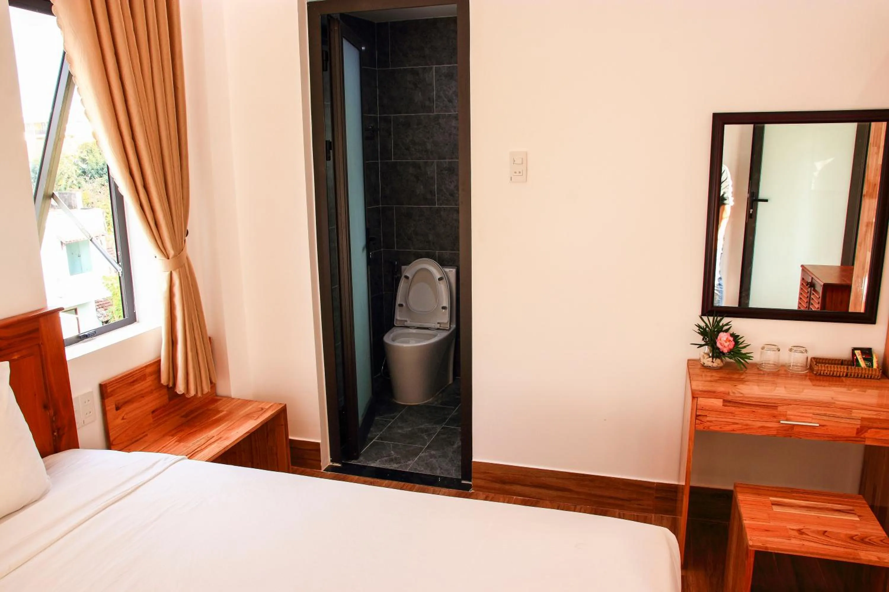 Bathroom, Bed in Hoi An New Life Homestay & Villa