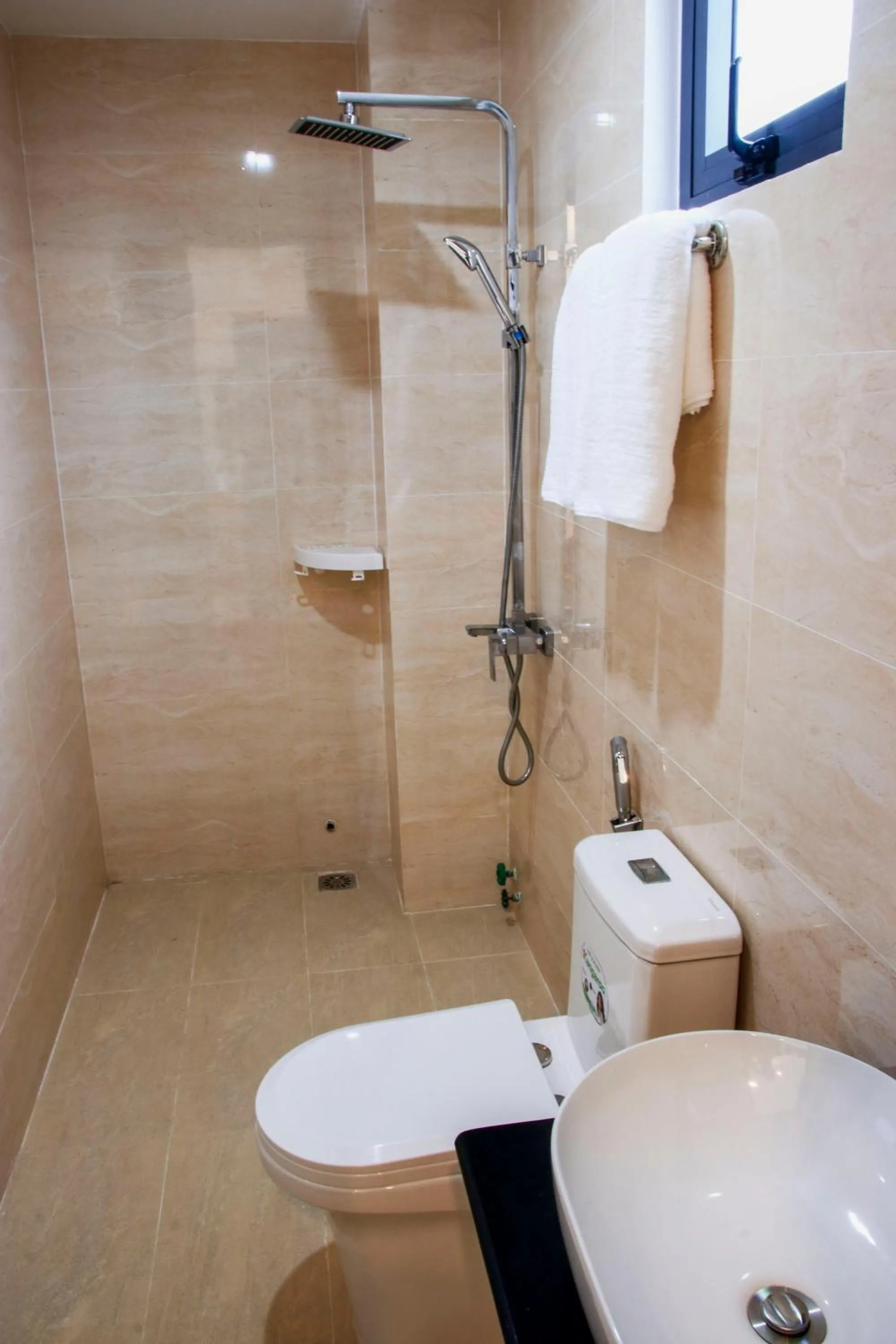 Shower in Hoi An New Life Homestay & Villa