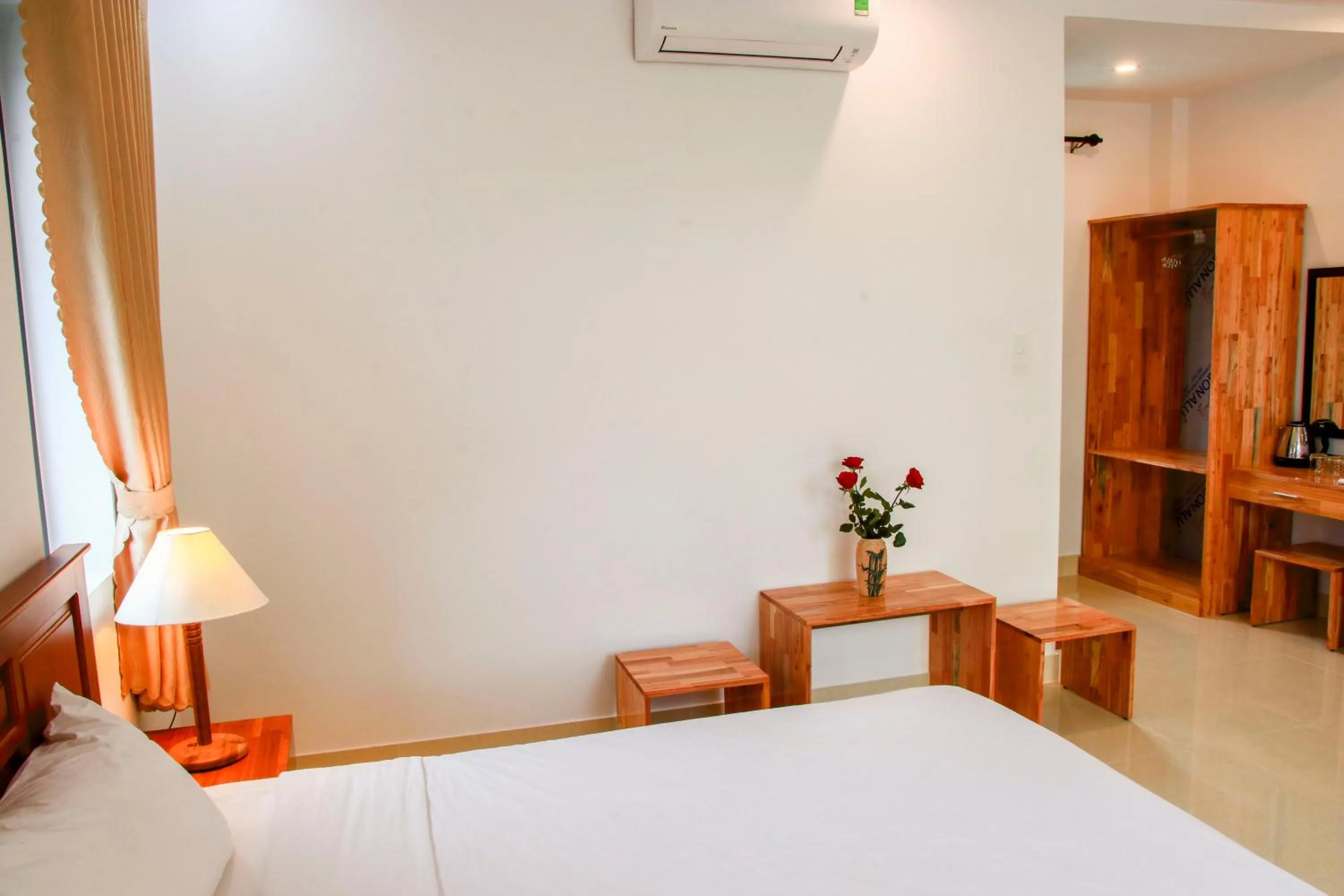 Photo of the whole room, Bed in Hoi An New Life Homestay & Villa