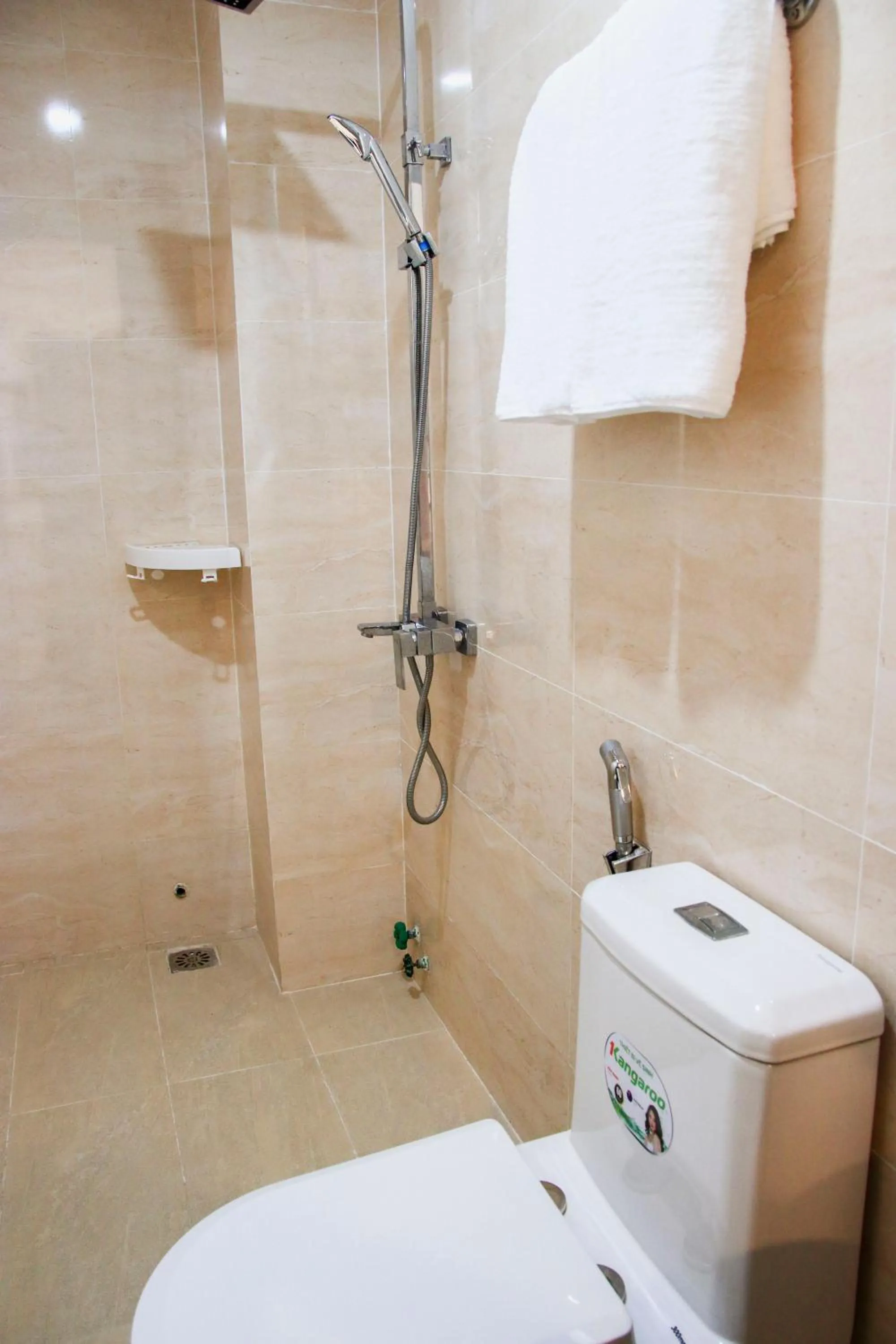 Shower in Hoi An New Life Homestay & Villa