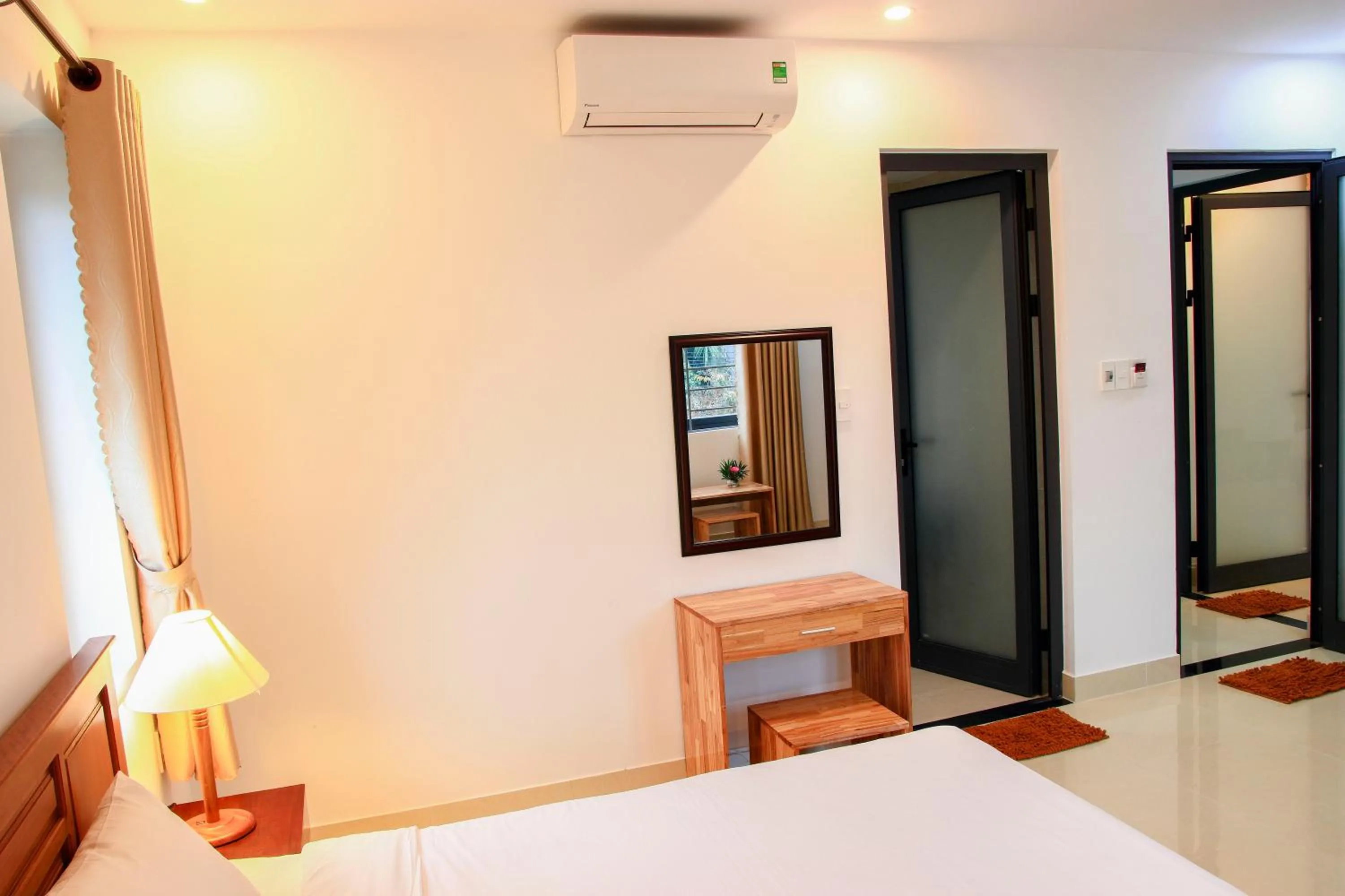 Photo of the whole room, Bed in Hoi An New Life Homestay & Villa