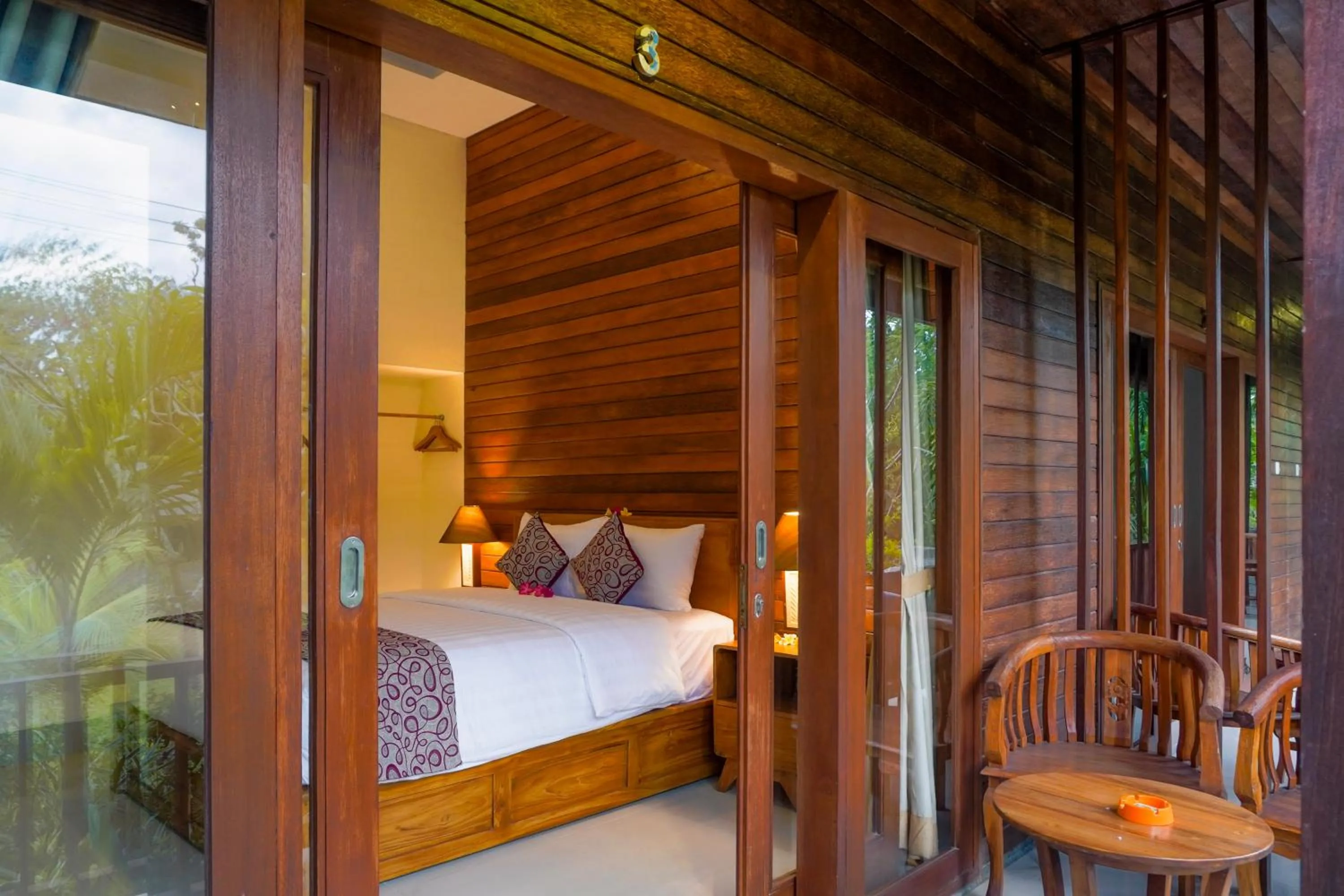 Bed in Karang Agartha Lembongan