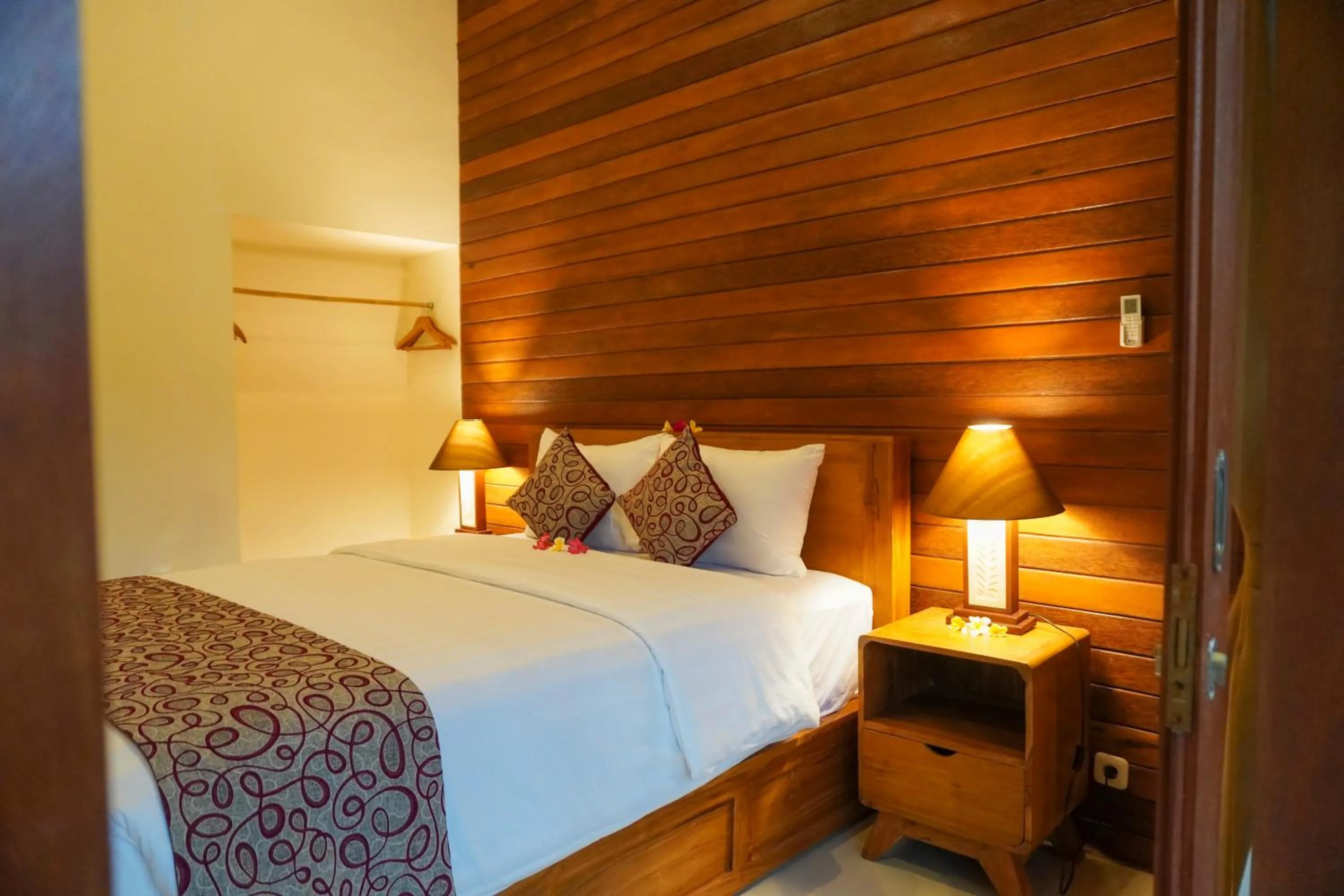 Bed in Karang Agartha Lembongan