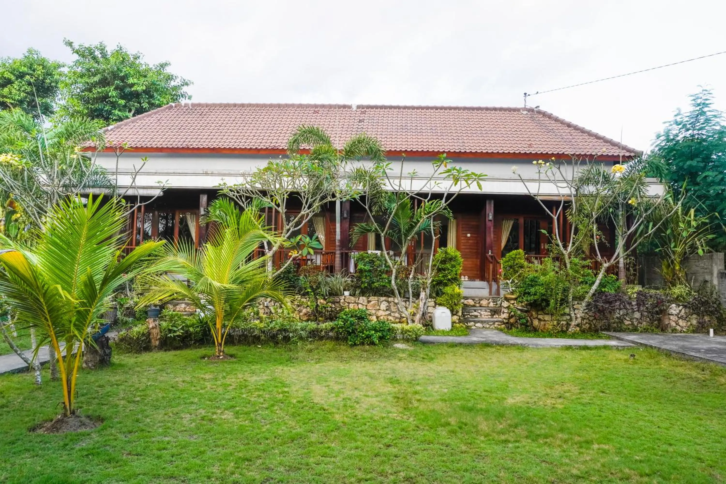 Property Building in Karang Agartha Lembongan