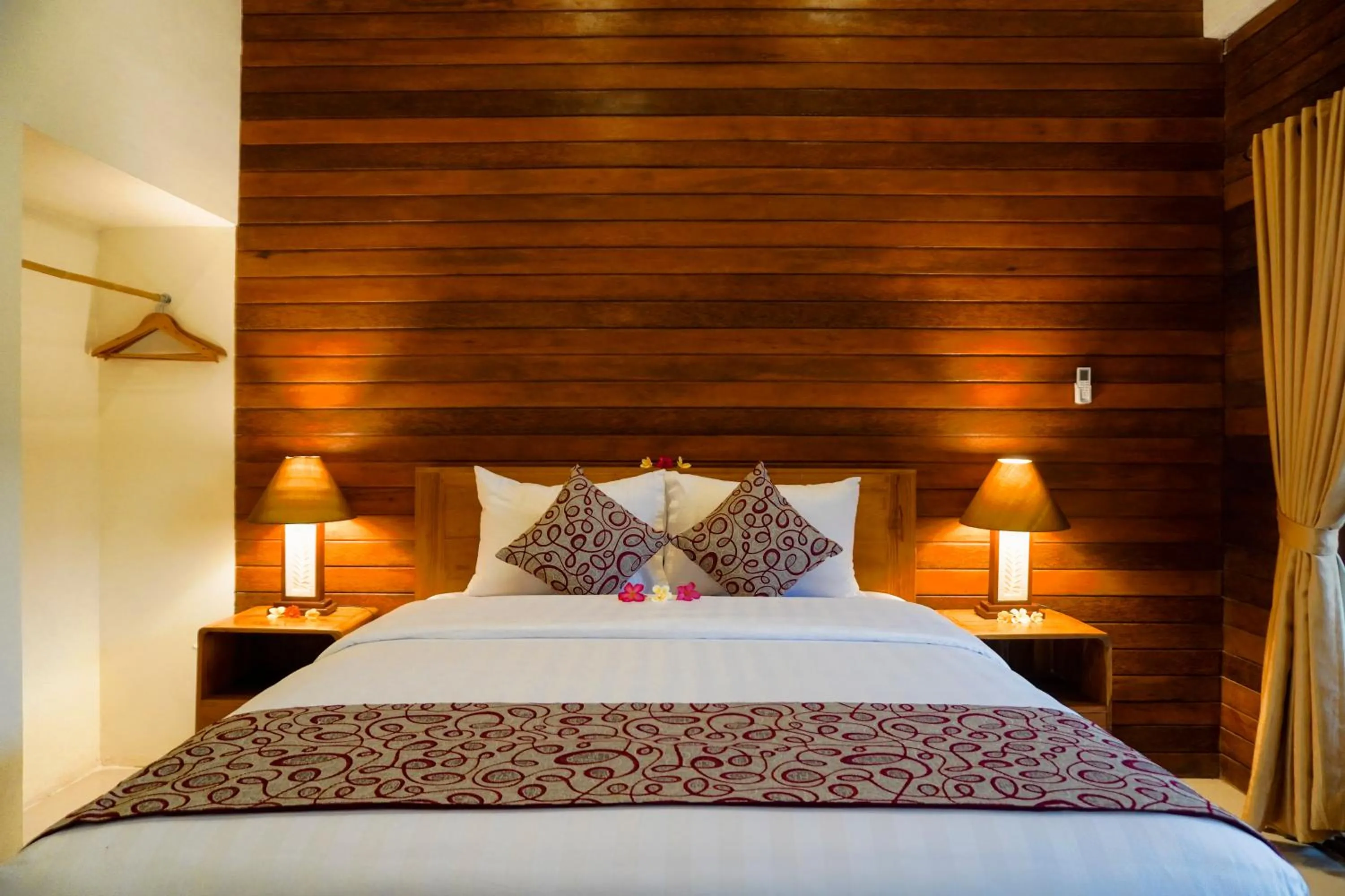 Bedroom, Bed in Karang Agartha Lembongan