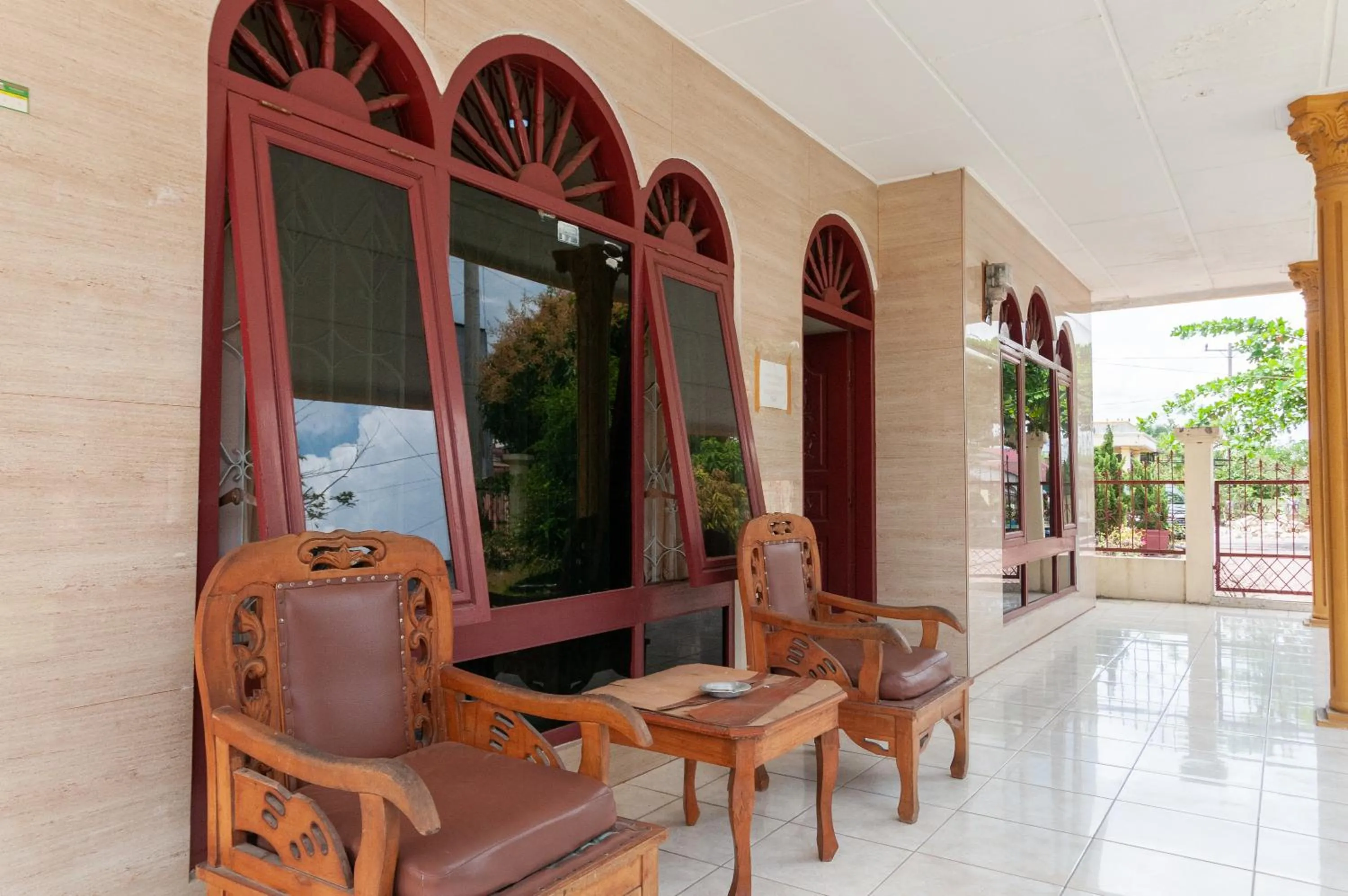 Property building in RedDoorz at Samuel Homestay Pematangsiantar