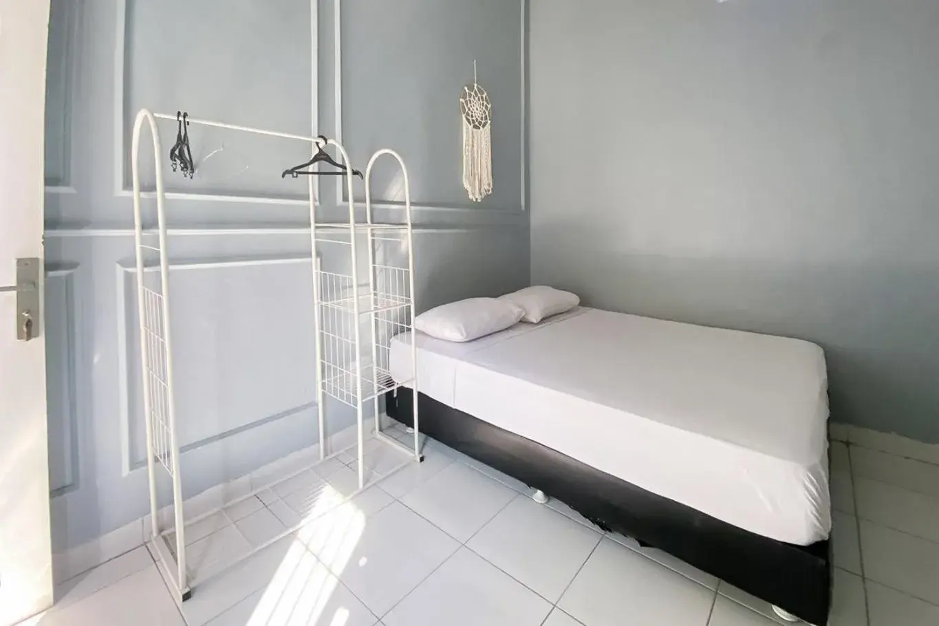Bedroom, Bed in Andung Residence Lampung RedPartner Bedroom, Bed in Andung Residence Lampung RedPartner