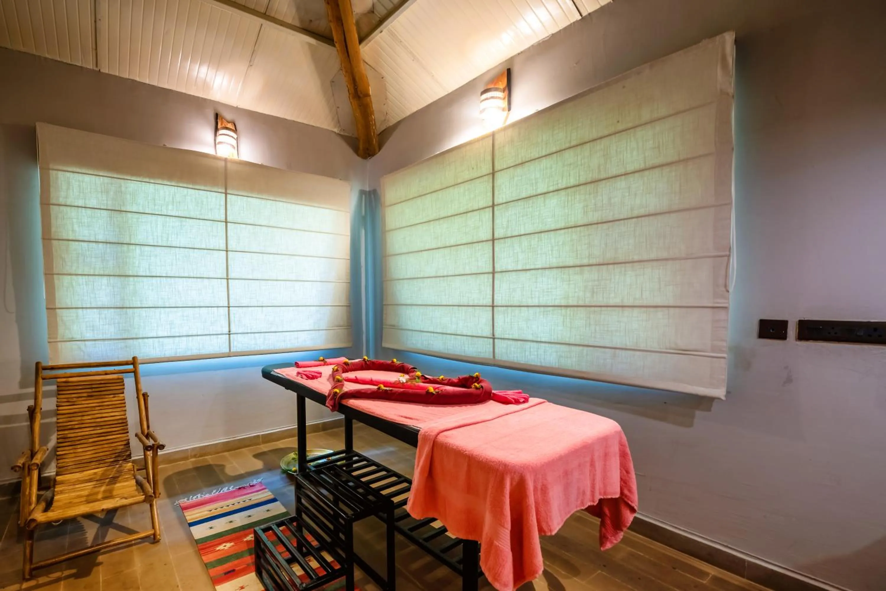 Spa and wellness centre/facilities in Kanha Jungle Camp