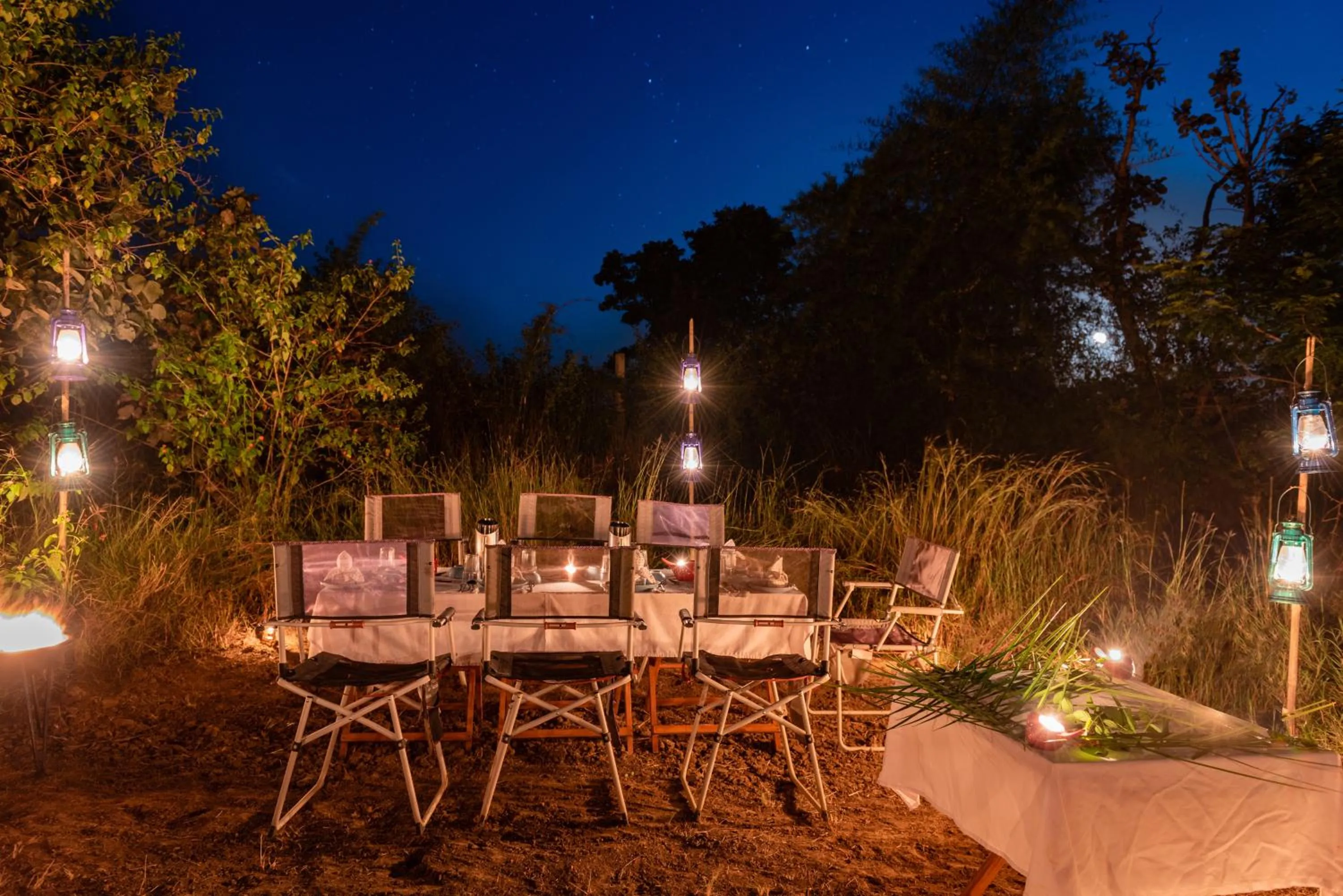 Restaurant/places to eat in Kanha Jungle Camp