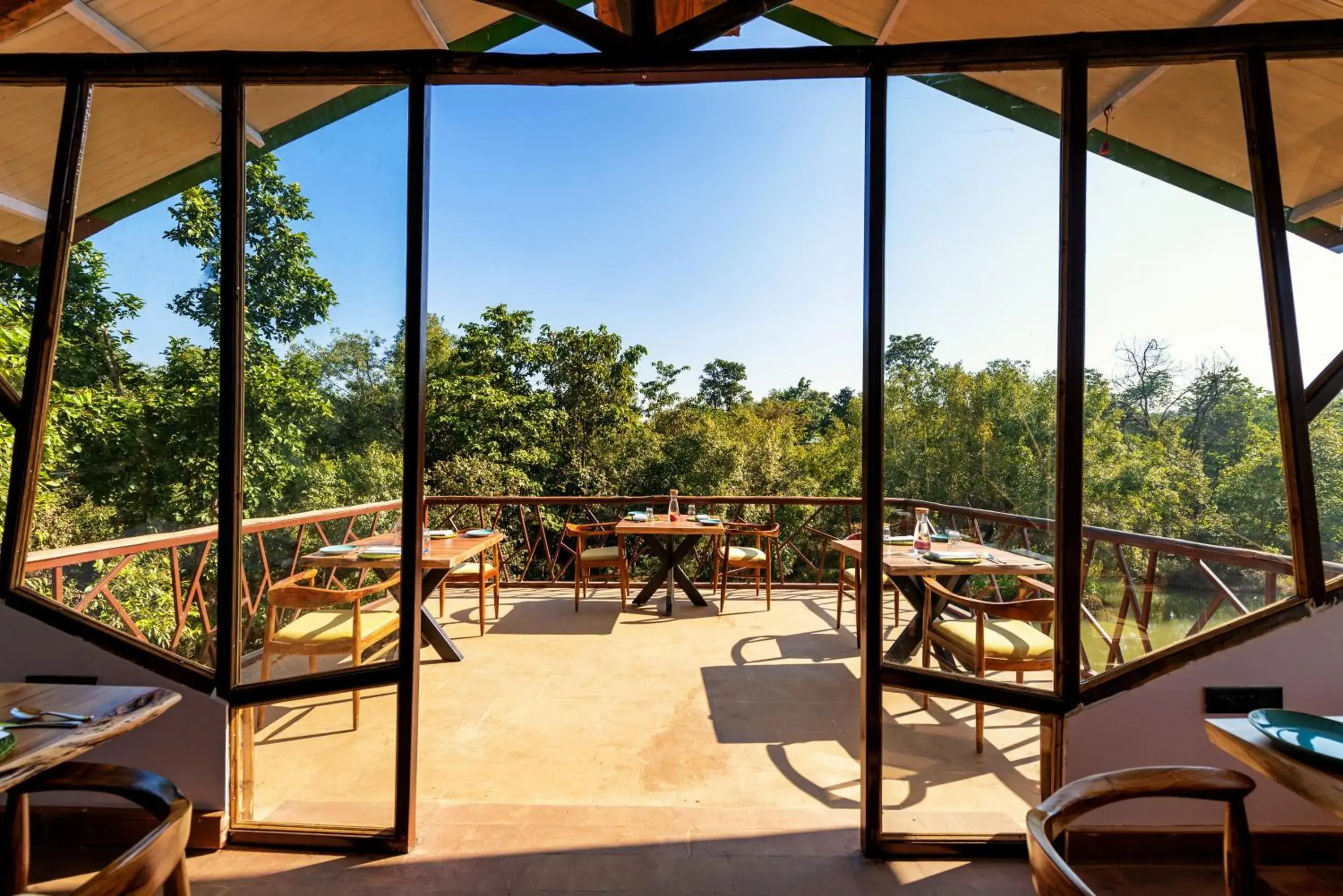 Restaurant/places to eat in Kanha Jungle Camp Restaurant/places to eat in Kanha Jungle Camp