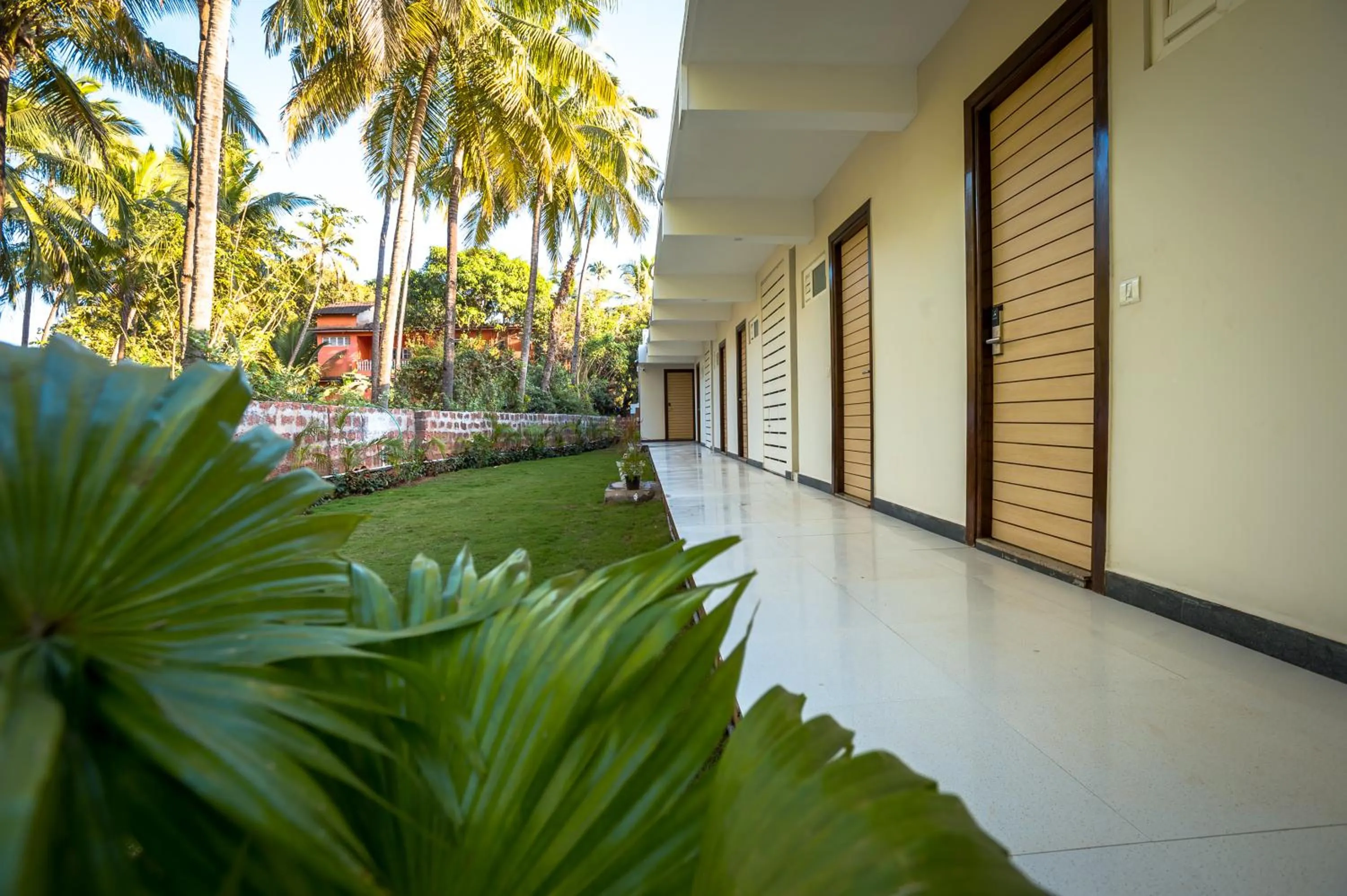 Facade/entrance in Golden Sands Resort, Morjim