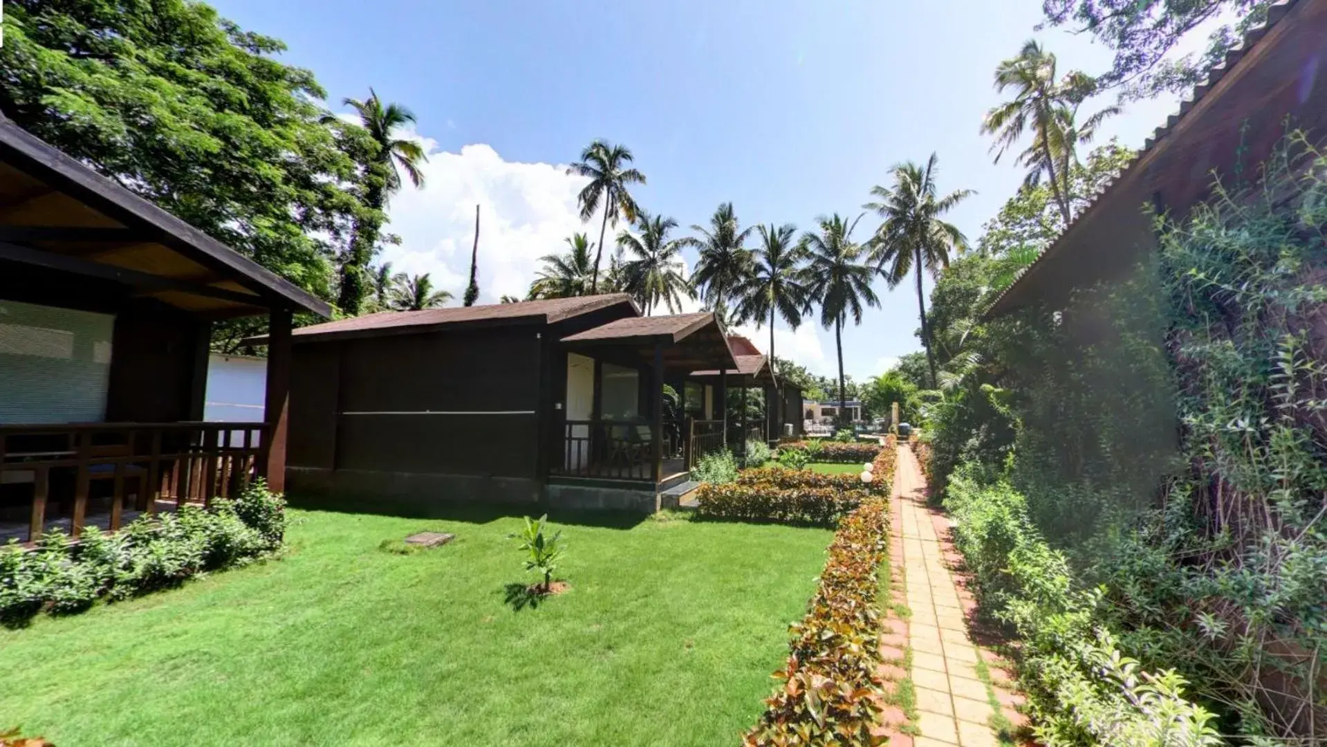 Property building in Golden Sands Resort, Morjim Property building in Golden Sands Resort, Morjim