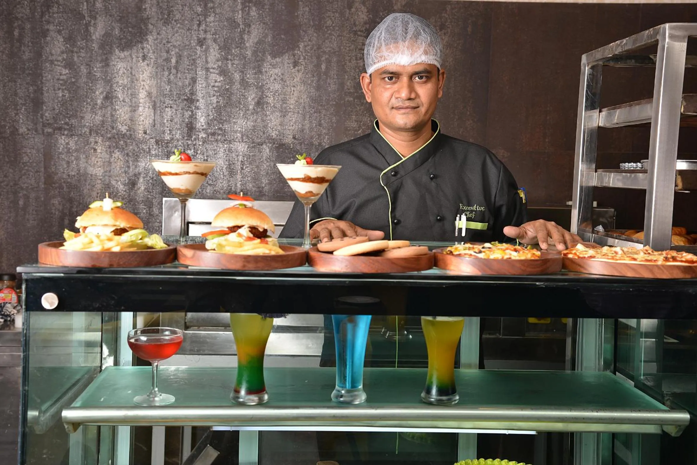 Staff in Club Central