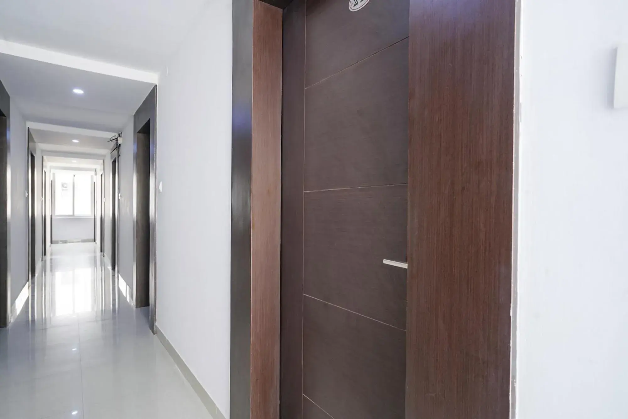 Lobby or reception in FabHotel Serenity - Nr AIG Hospital, Gachibowli Lobby or reception in FabHotel Serenity - Nr AIG Hospital, Gachibowli